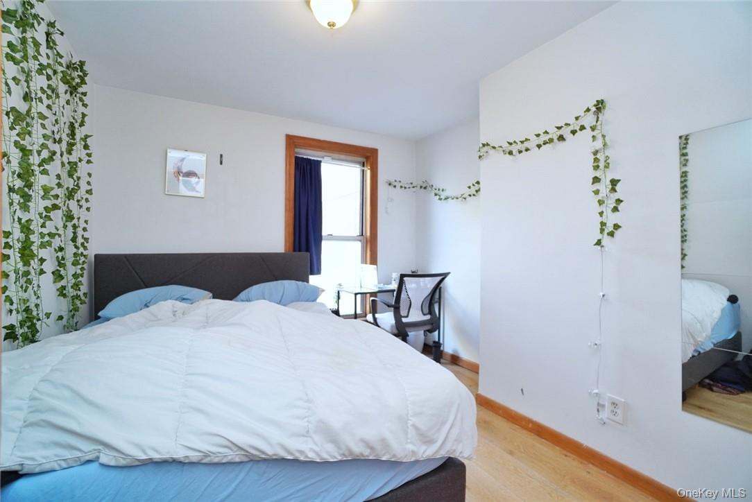 157 North 5th Street, Brooklyn, NY 11211