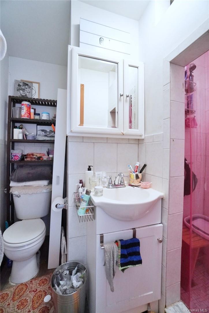 157 North 5th Street, Brooklyn, NY 11211