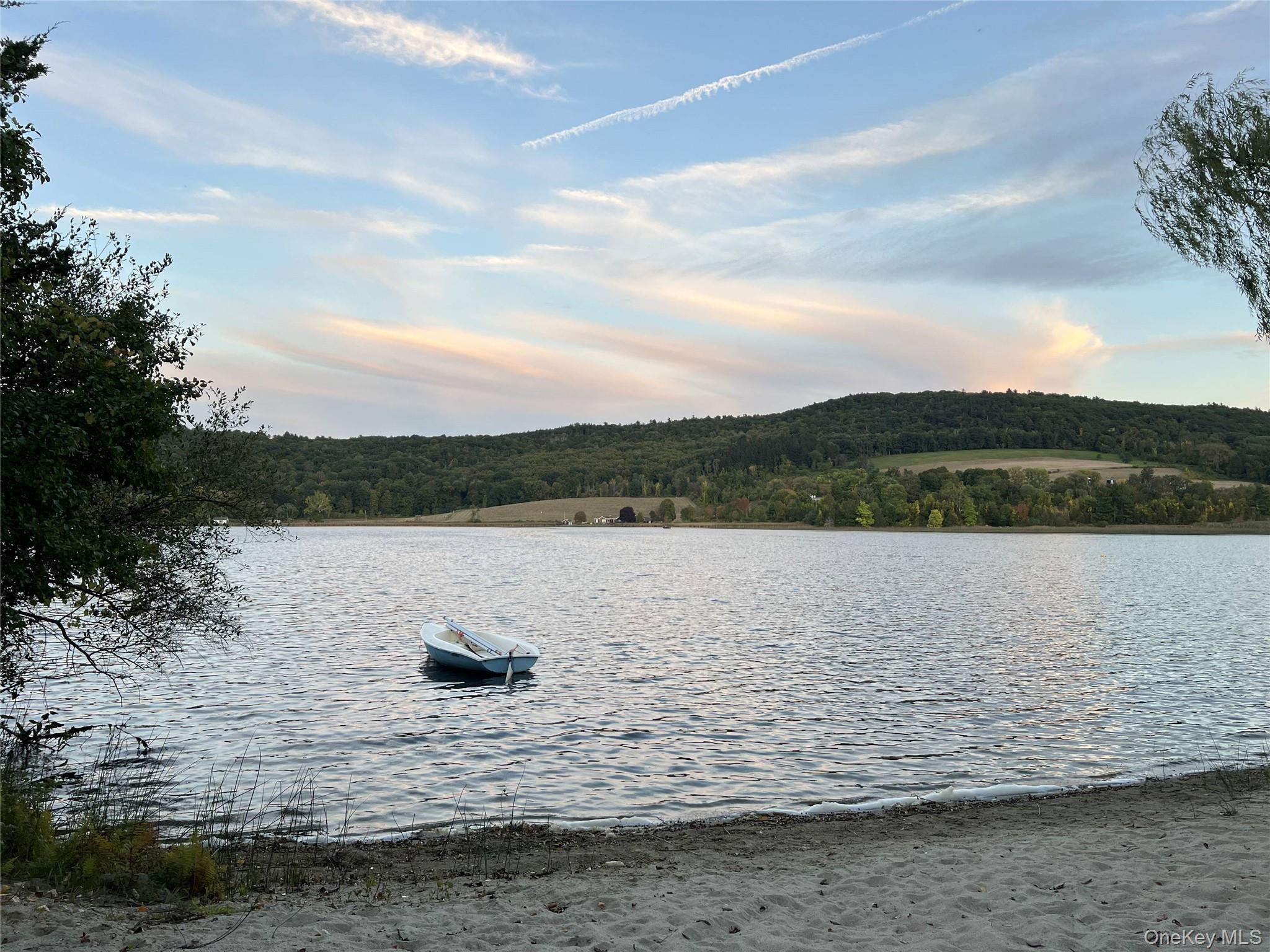 5 Red Cedar Lane, Millerton, NY 12546