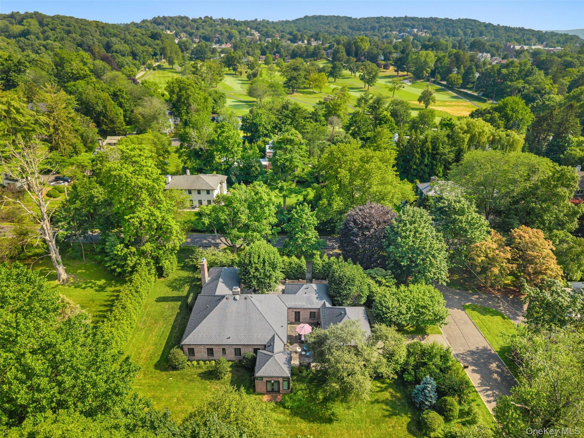 15 Hudson Road E, Irvington, NY 10533