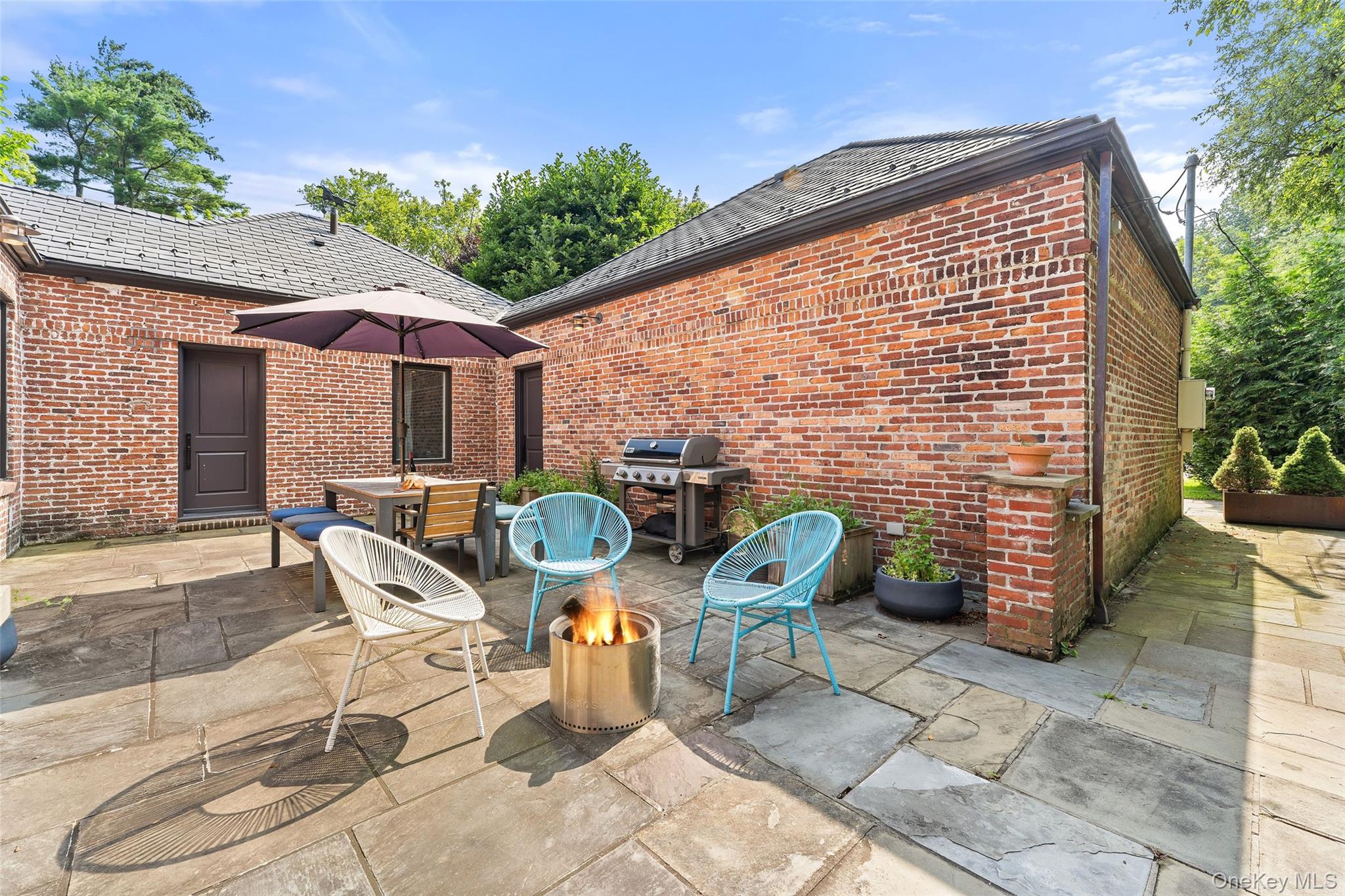 15 Hudson Road E, Irvington, NY 10533