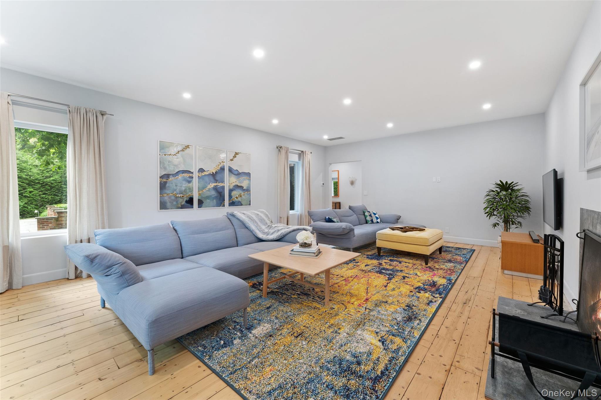 15 Hudson Road E, Irvington, NY 10533