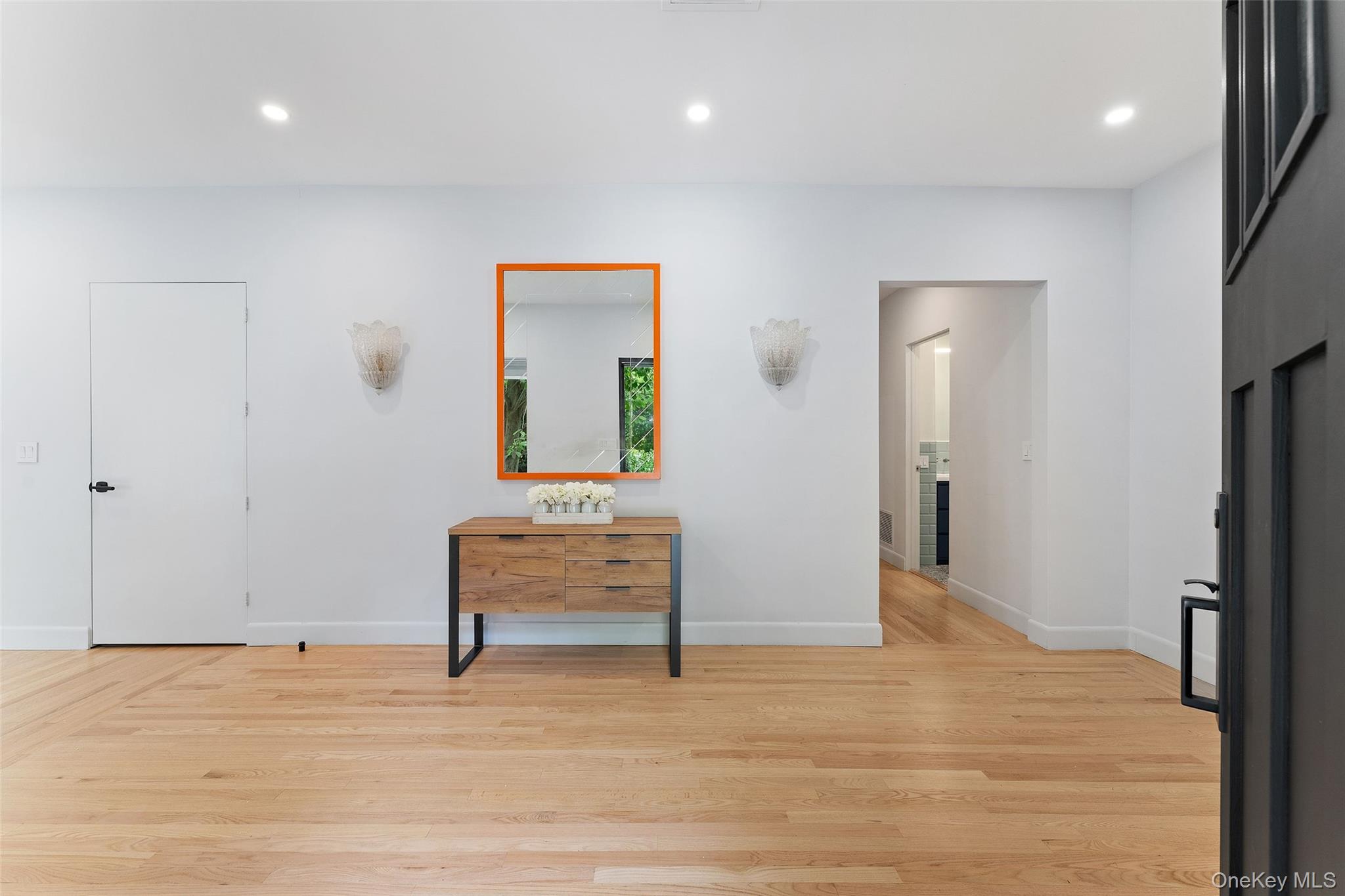 15 Hudson Road E, Irvington, NY 10533