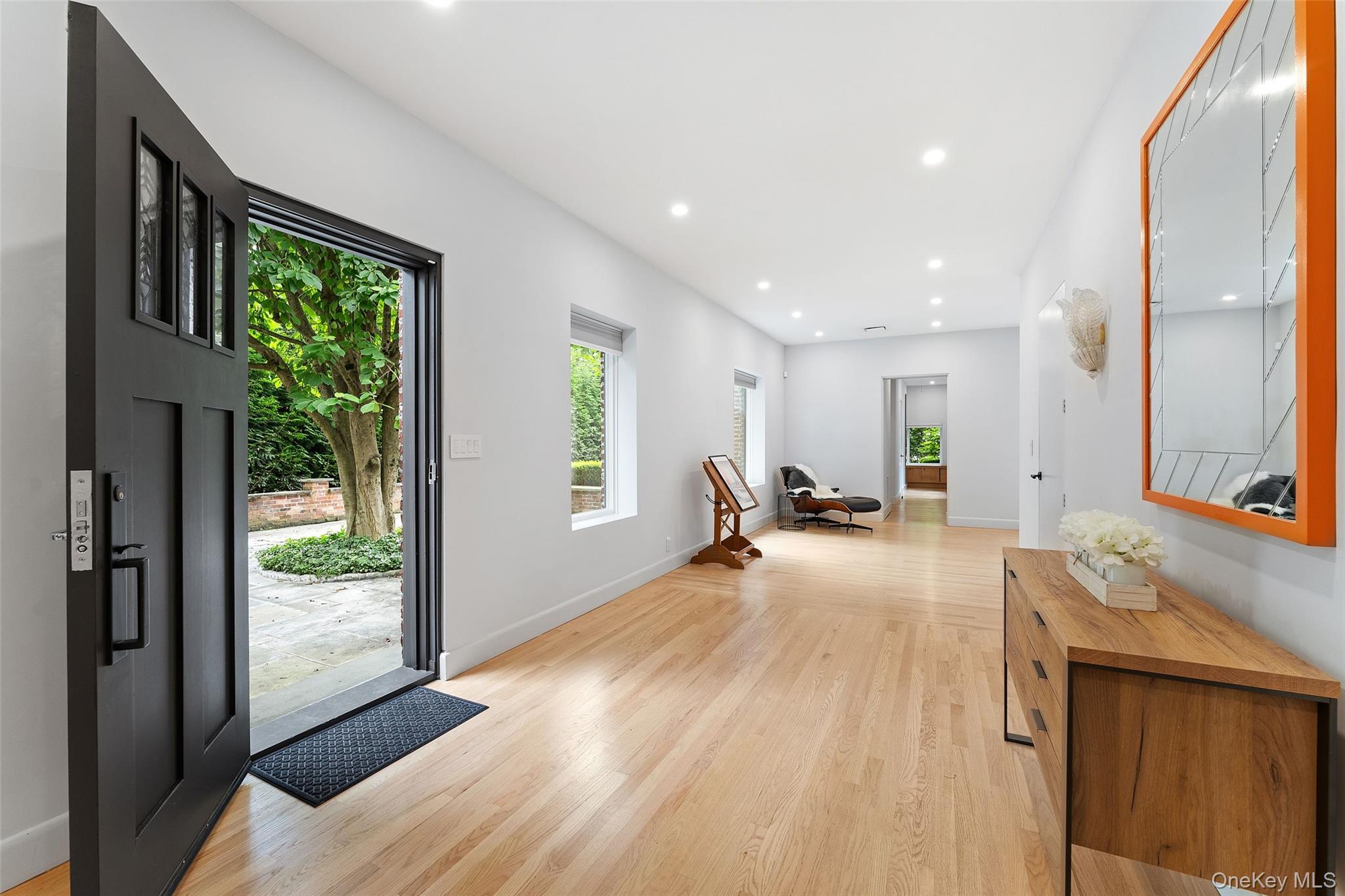 15 Hudson Road E, Irvington, NY 10533