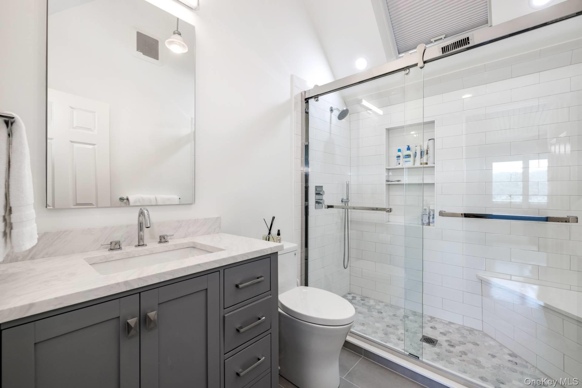 100 Redwood Road, Sag Harbor, NY 11963