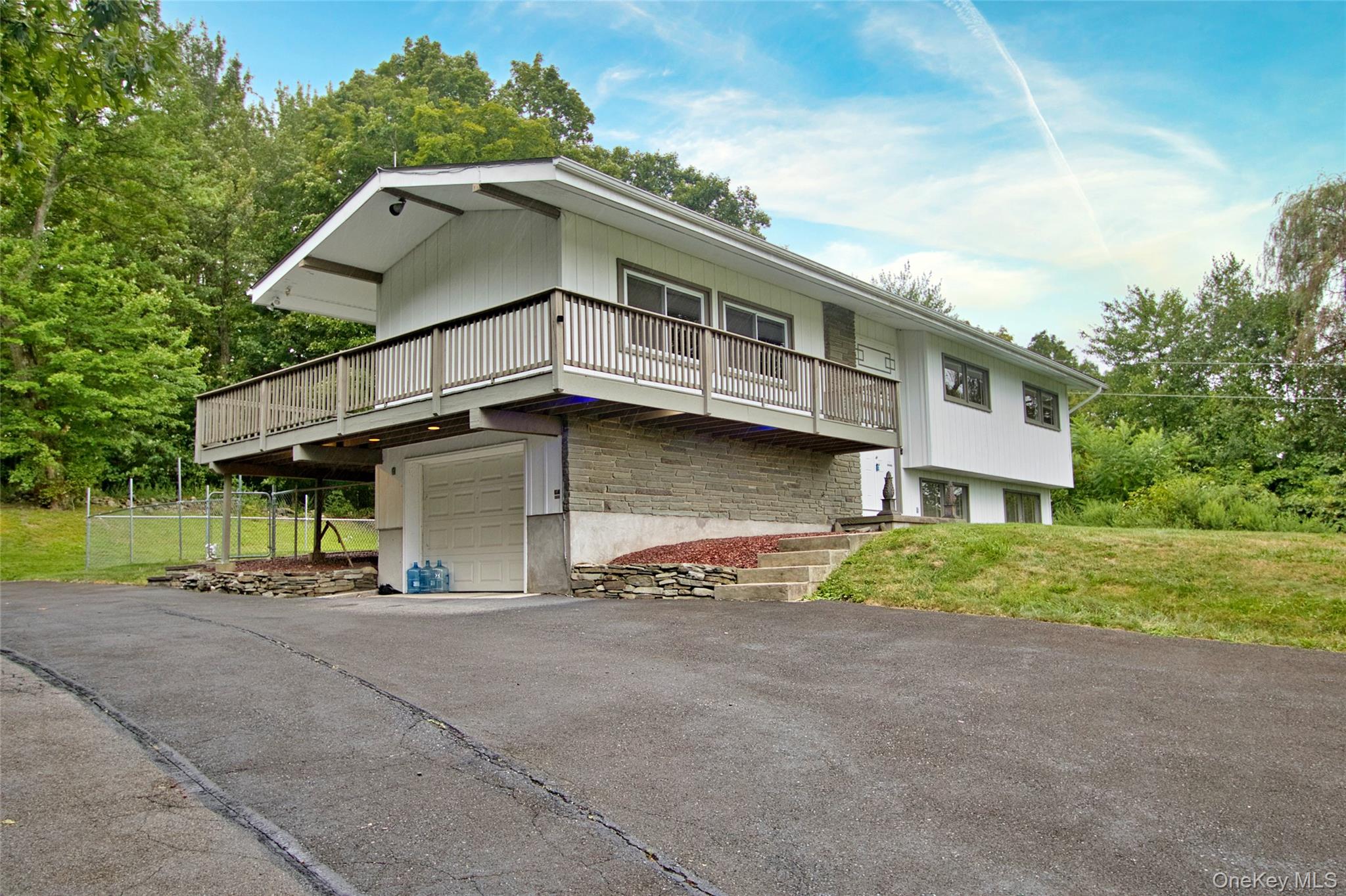 20 Lauretta Drive, Highland, NY 12528