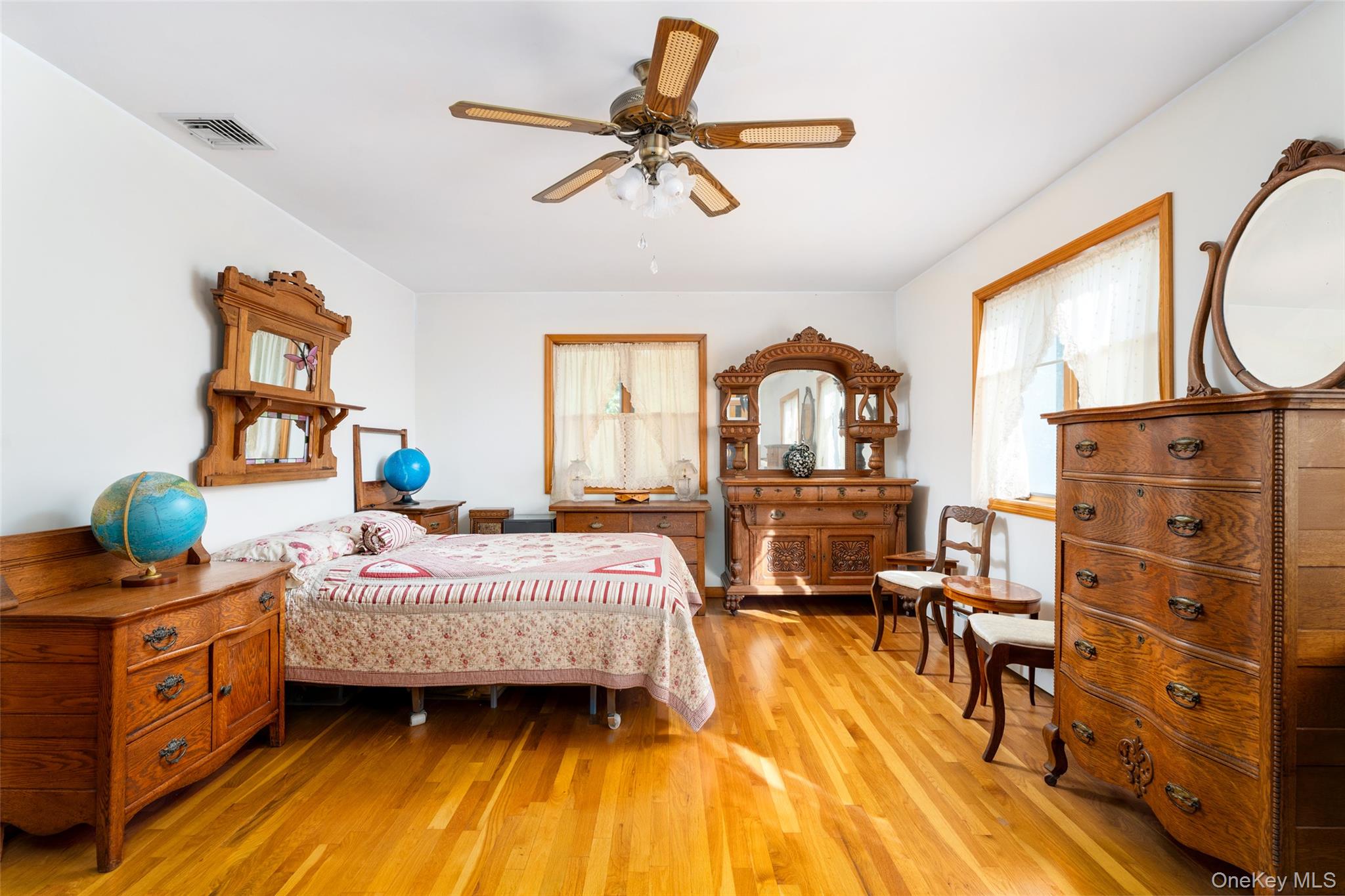 181 Hot Water Street, Manorville, NY 11949