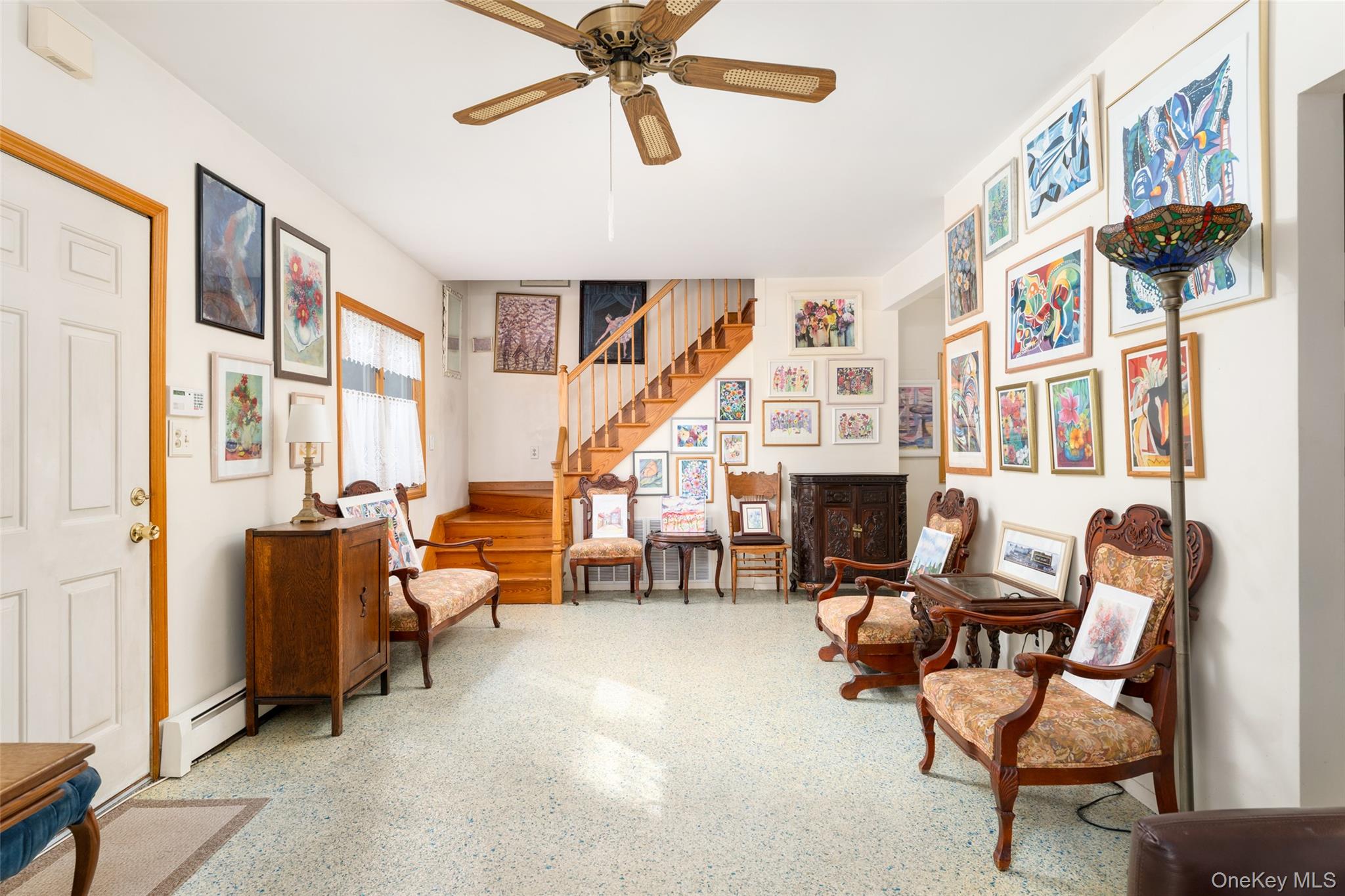 181 Hot Water Street, Manorville, NY 11949