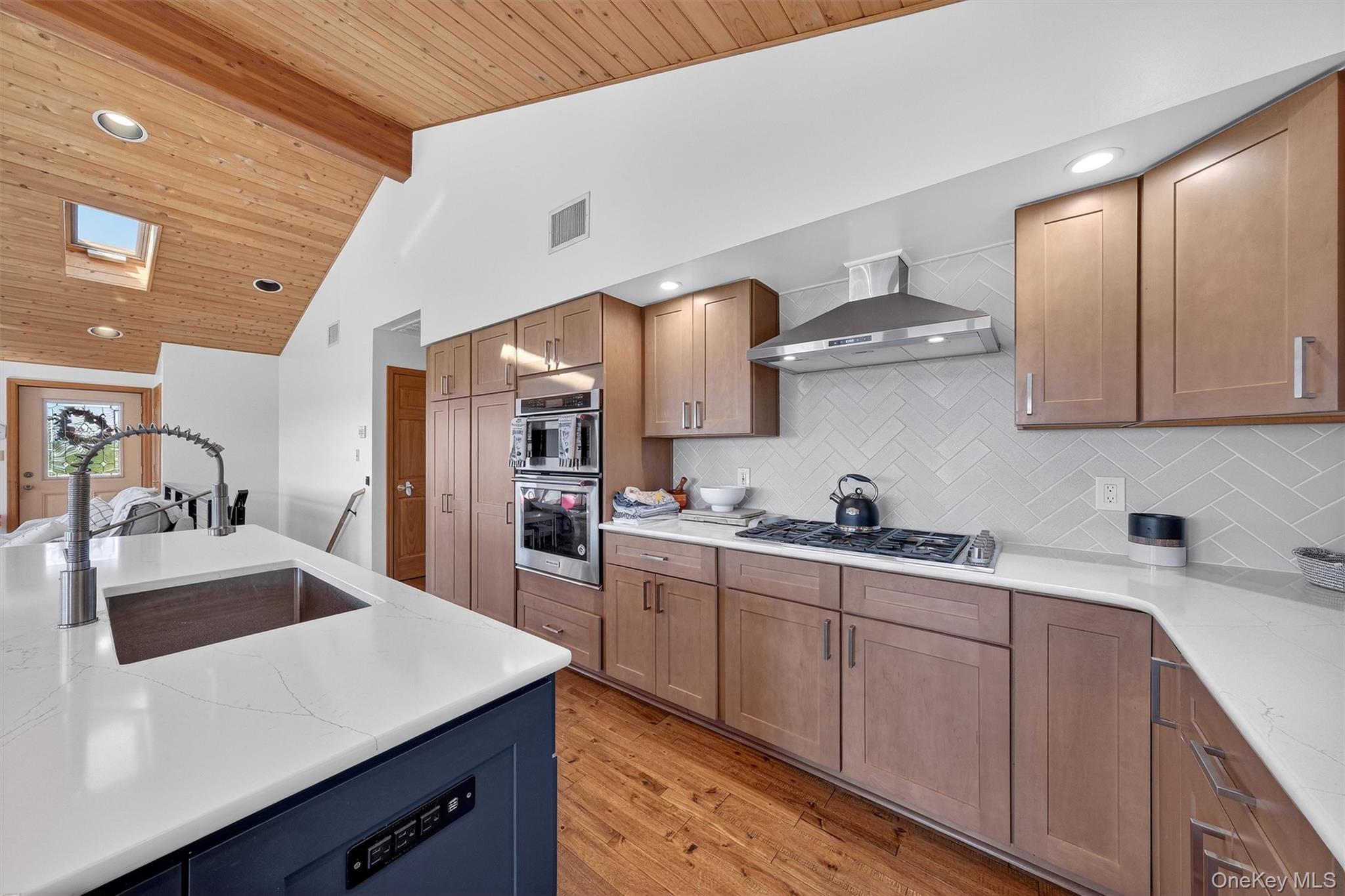 76 County Route 51, Campbell Hall, NY 10916