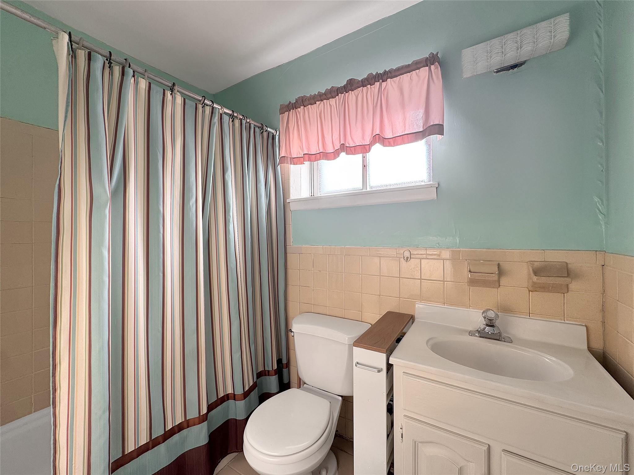 57 Adams Road # 1H, Central Islip, NY 11722