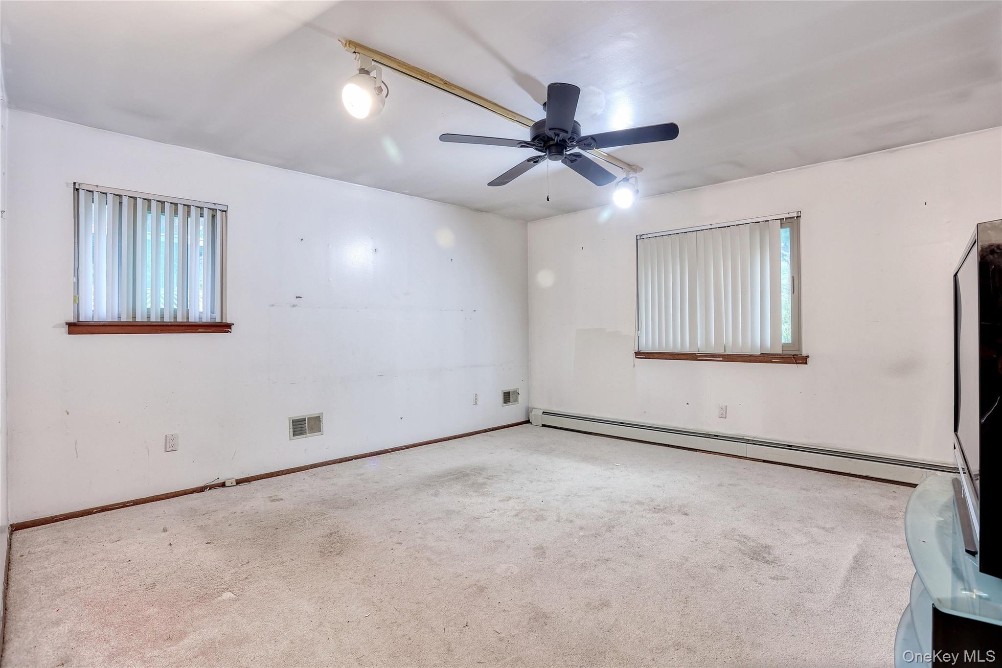 33 Palisades Court, Pomona, NY 10970