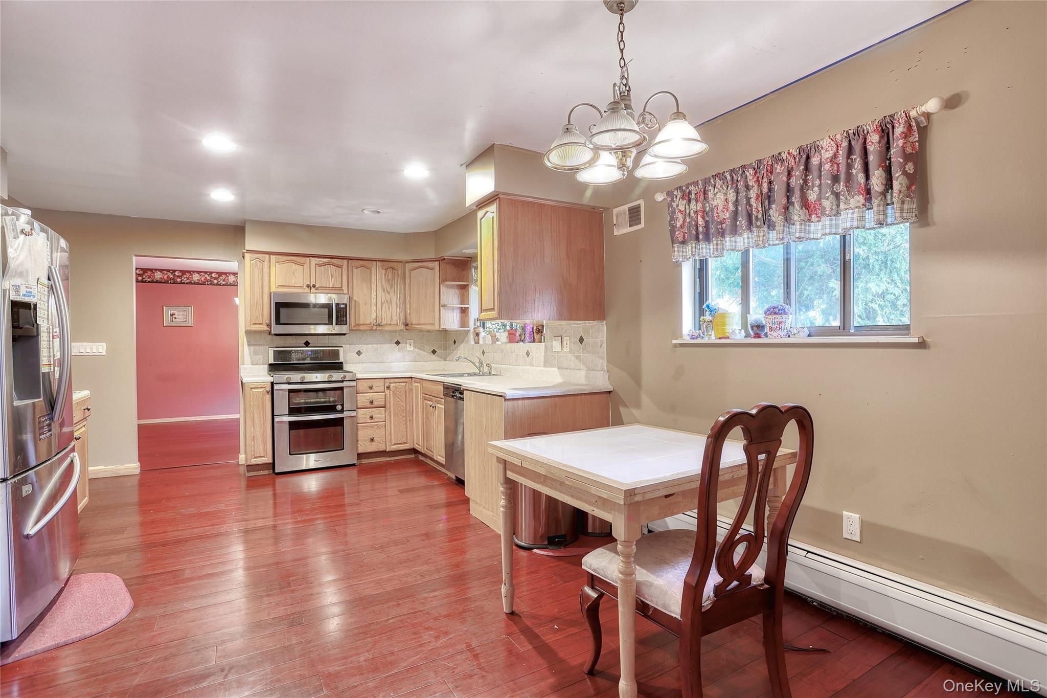 33 Palisades Court, Pomona, NY 10970