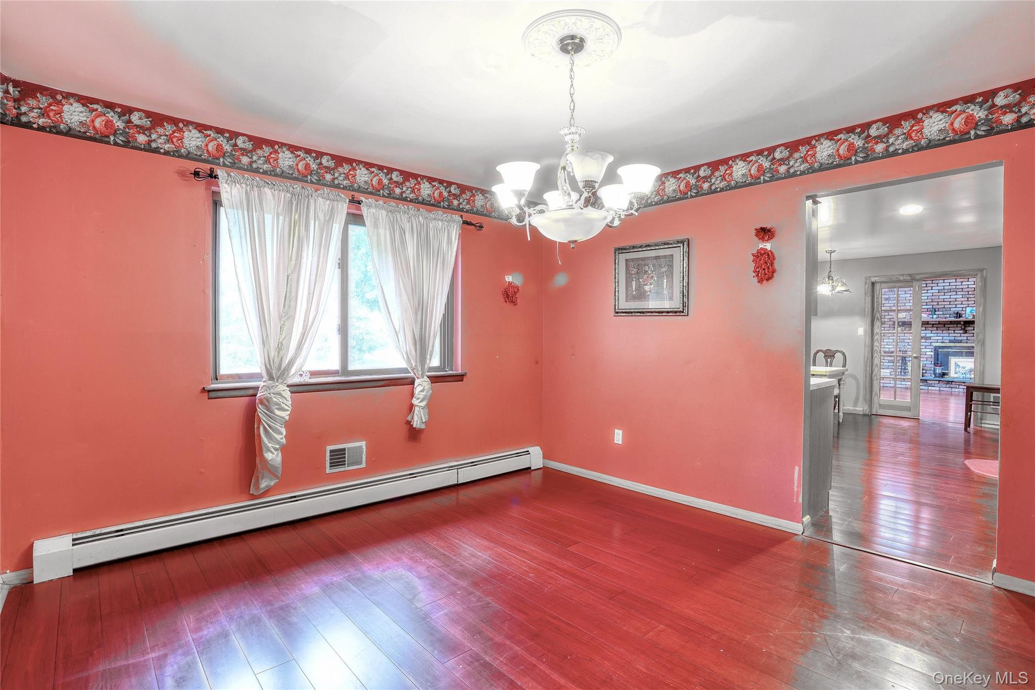 33 Palisades Court, Pomona, NY 10970