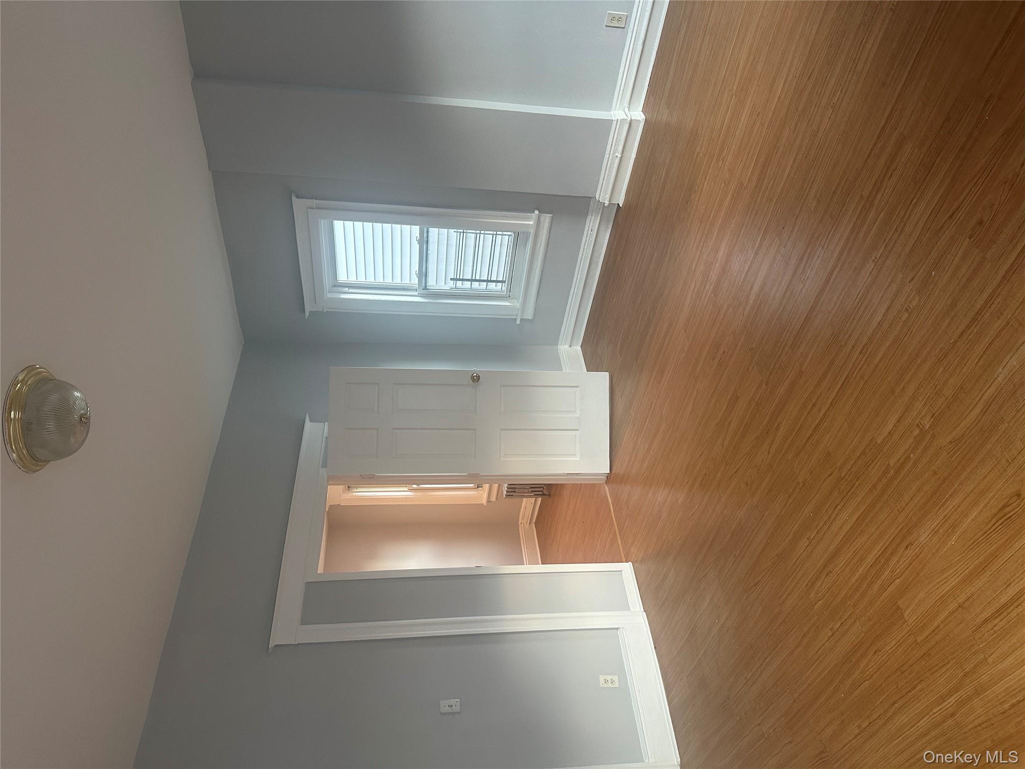 4 Ritters Lane, Yonkers, NY 10703