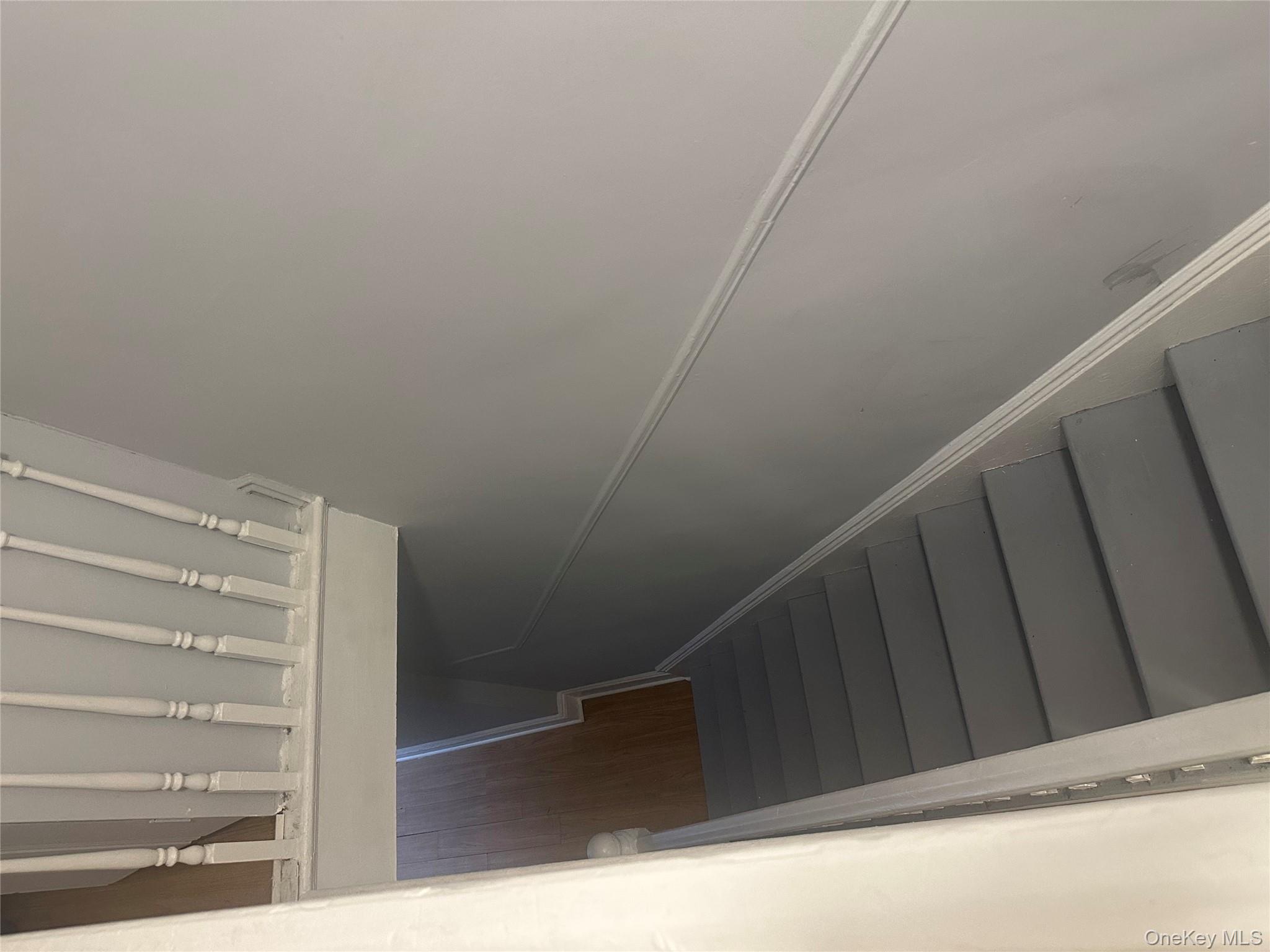 4 Ritters Lane, Yonkers, NY 10703