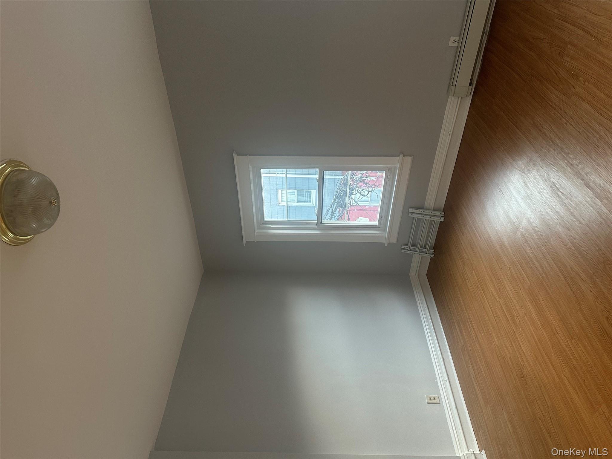 4 Ritters Lane, Yonkers, NY 10703