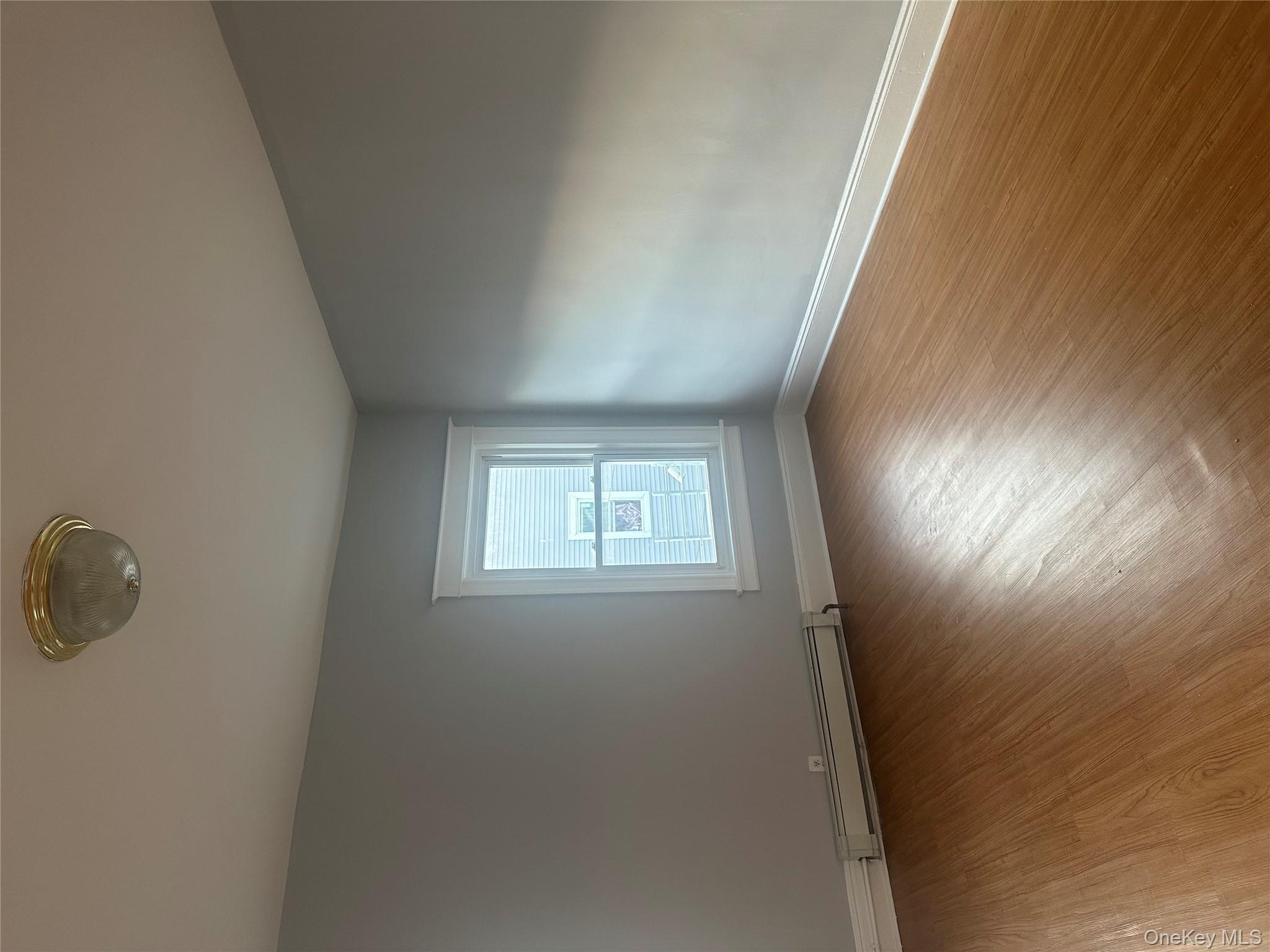 4 Ritters Lane, Yonkers, NY 10703