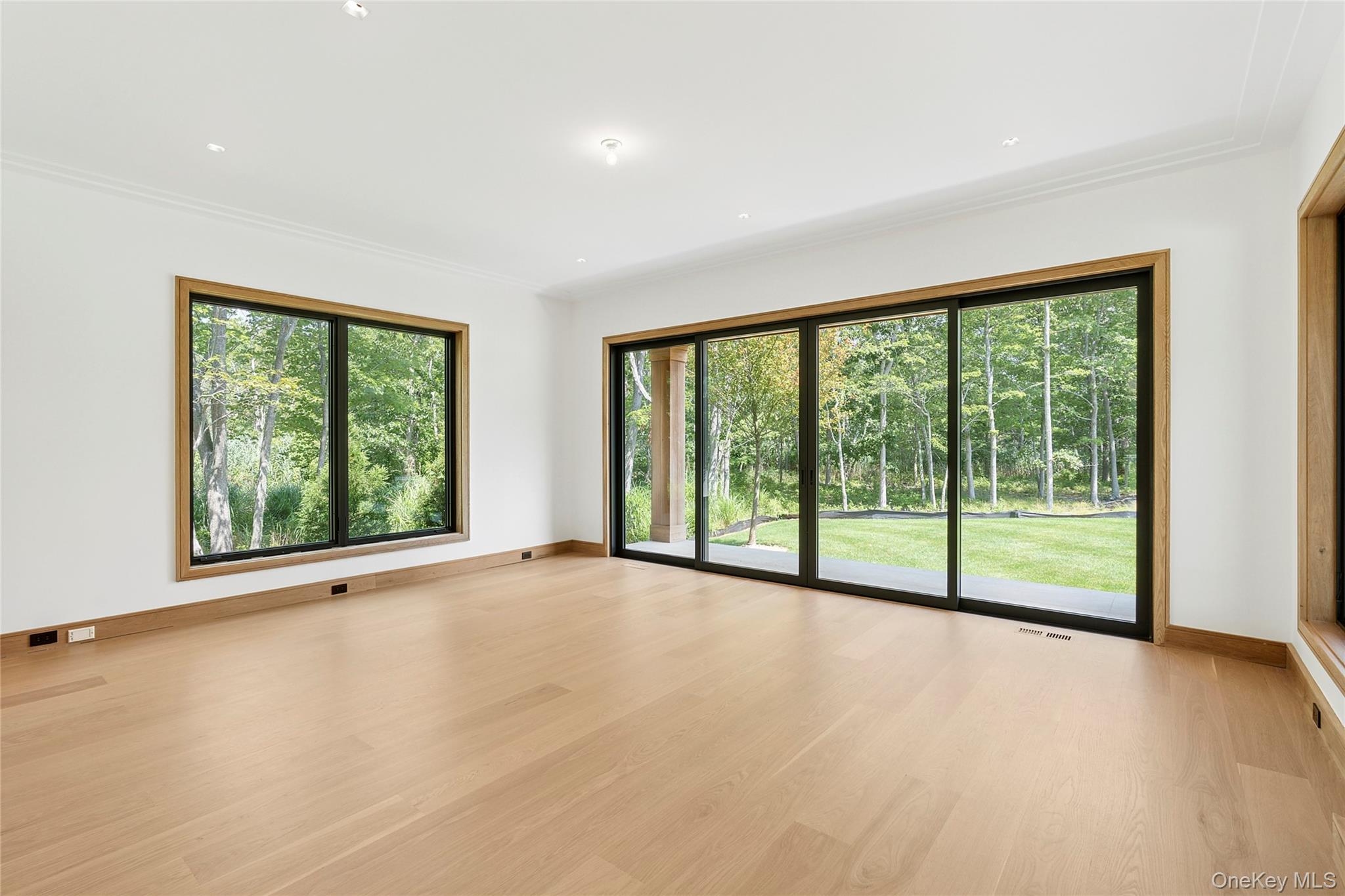 27 Fresh Pond Road, North Haven, NY 11963