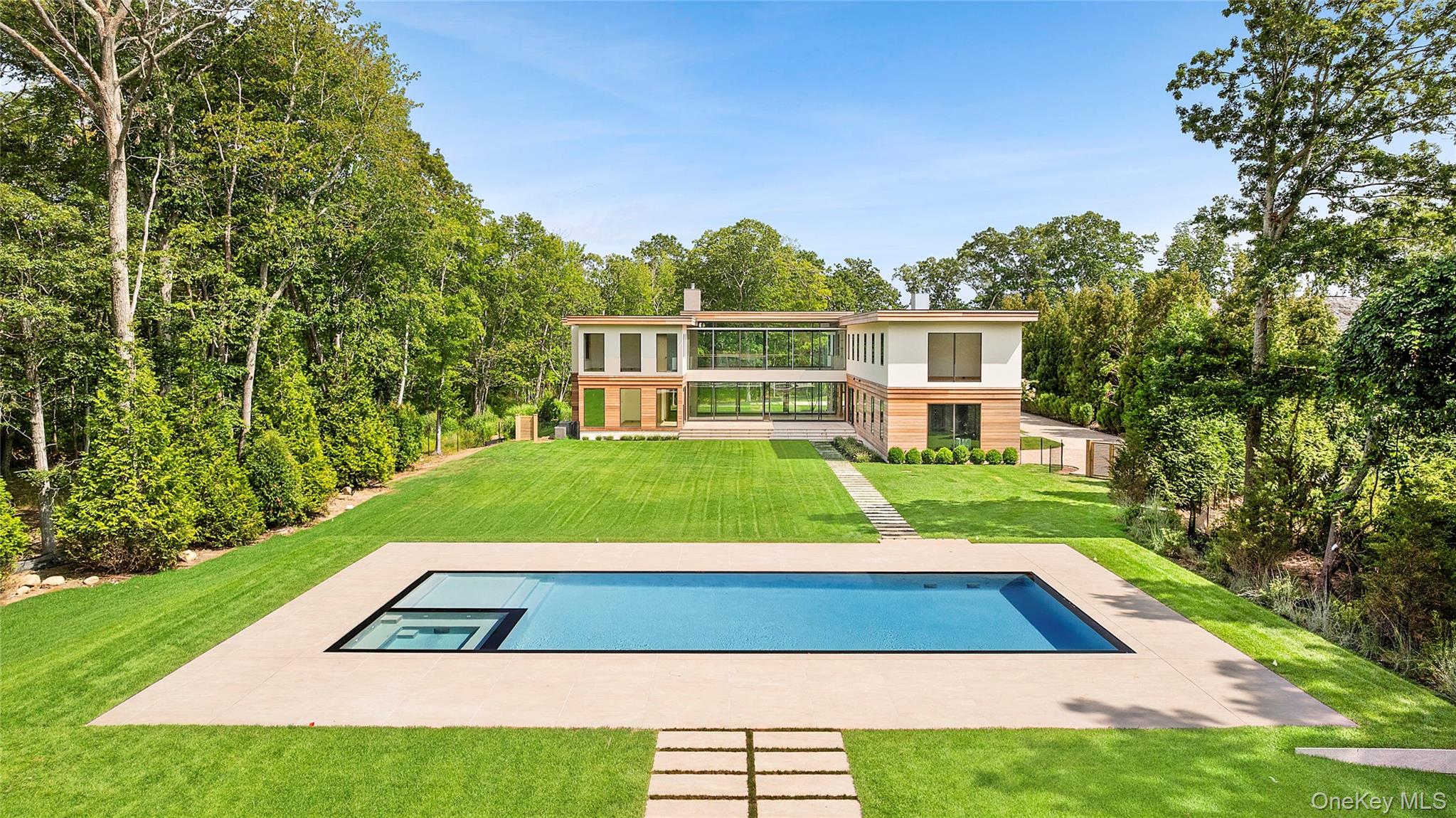 27 Fresh Pond Road, North Haven, NY 11963