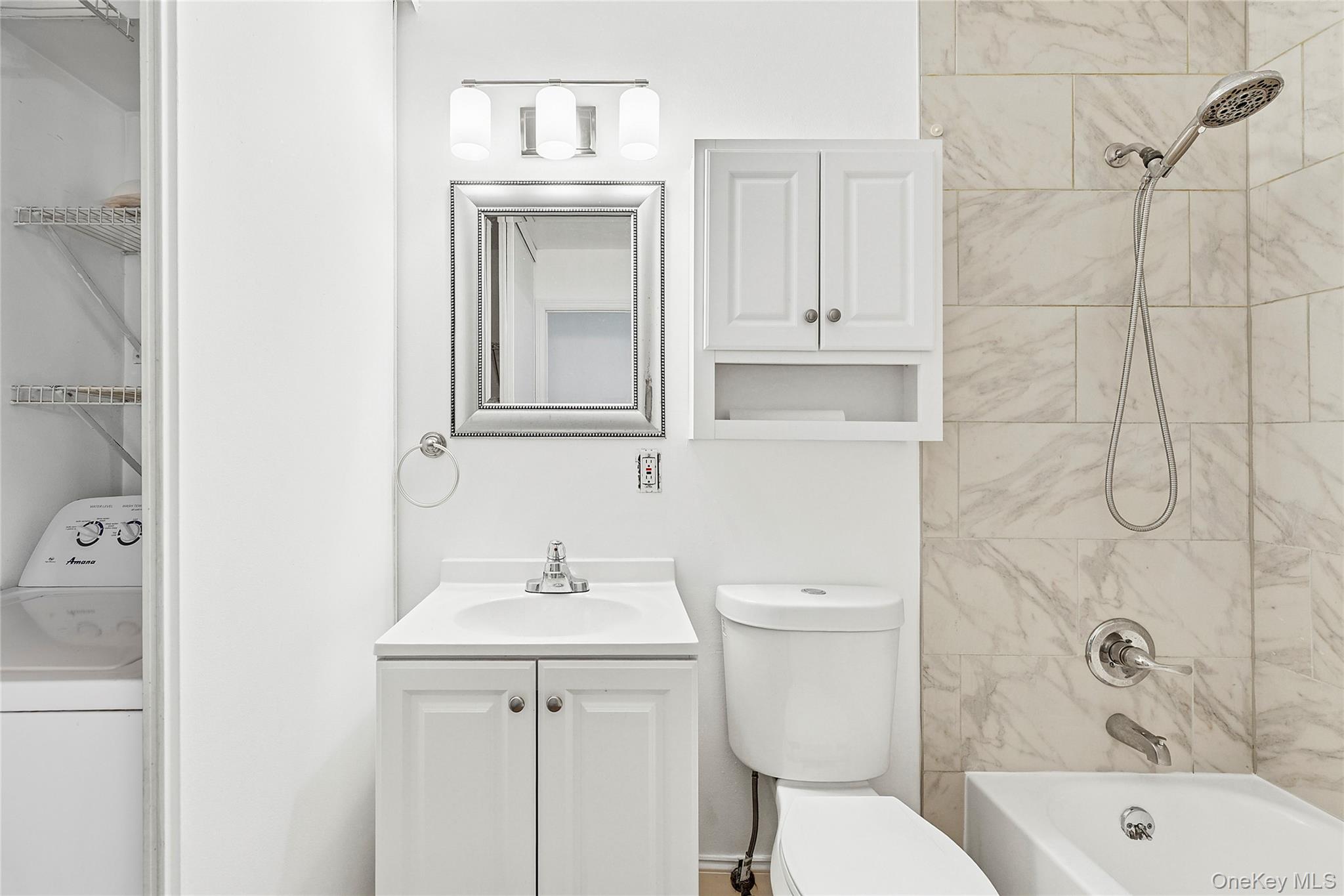 184 Fairview Circle, Middle Island, NY 11953