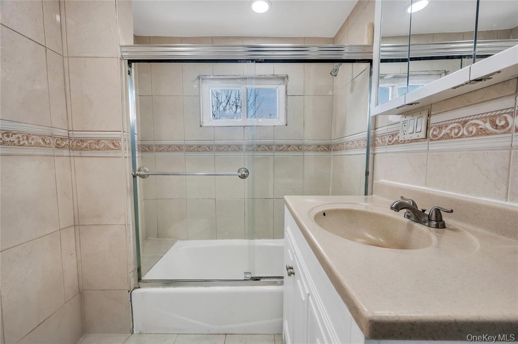 10312 114th Street, Richmond Hill S., NY 11419