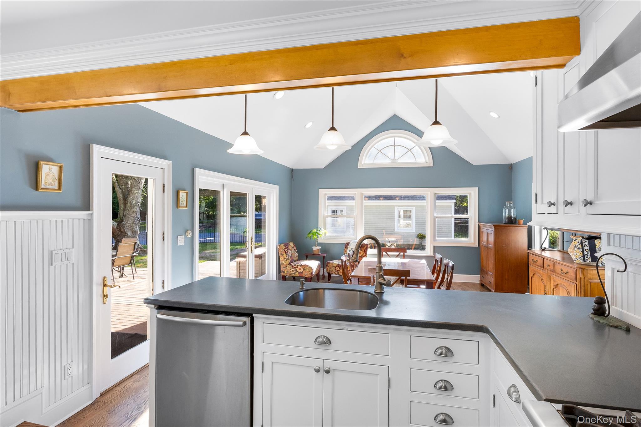 116 Bayview Avenue, East Islip, NY 11730