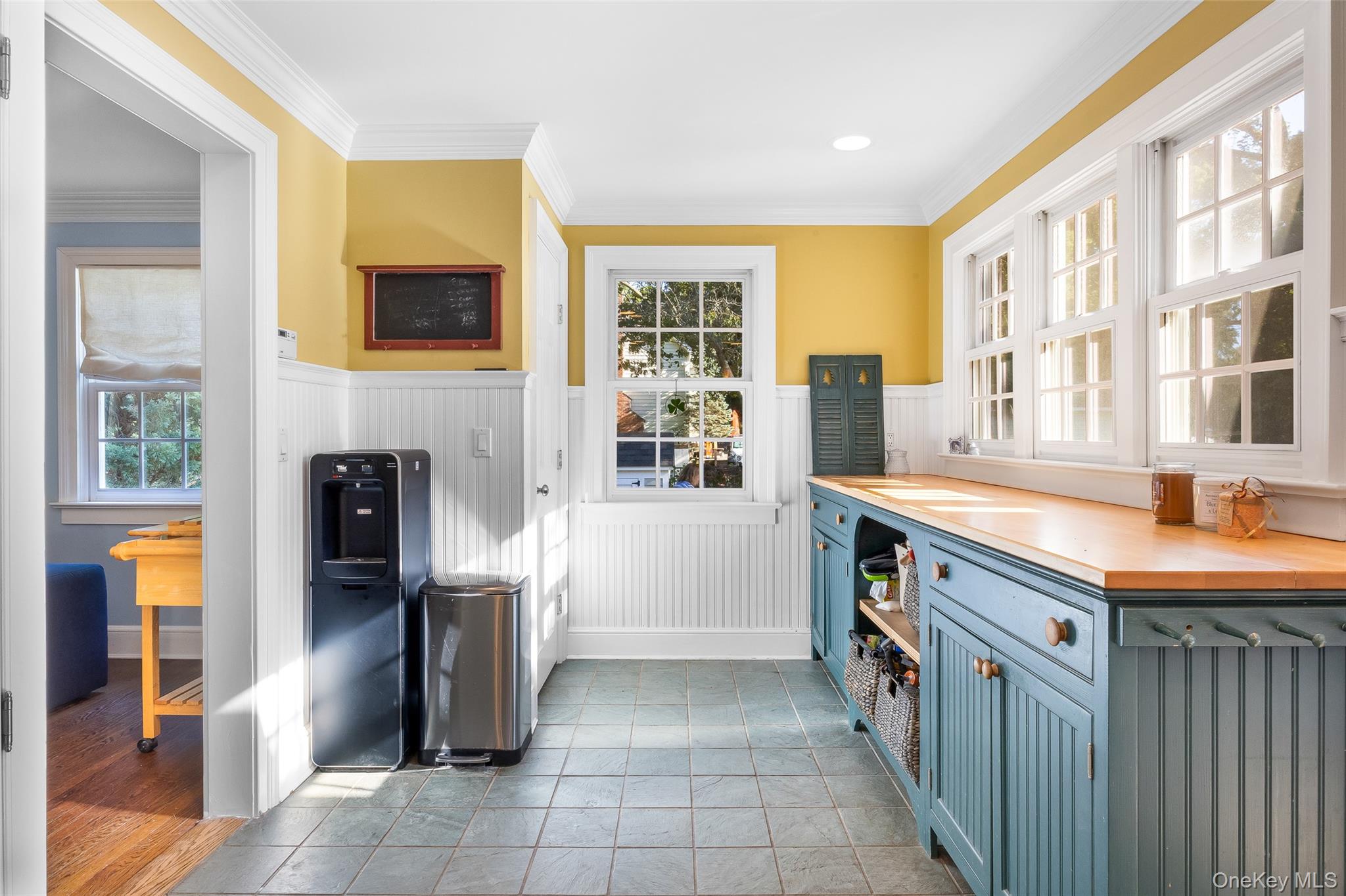 116 Bayview Avenue, East Islip, NY 11730