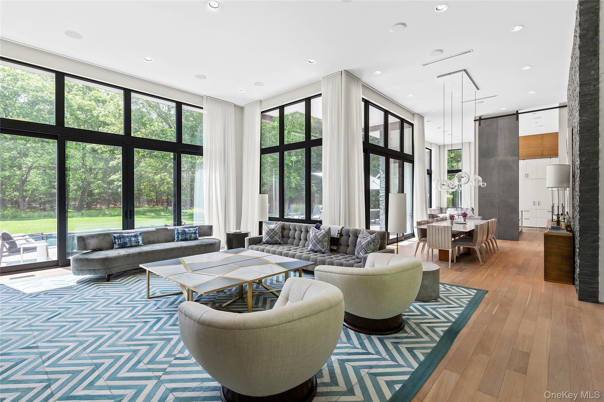 32 Neck Path, East Hampton, NY 11937