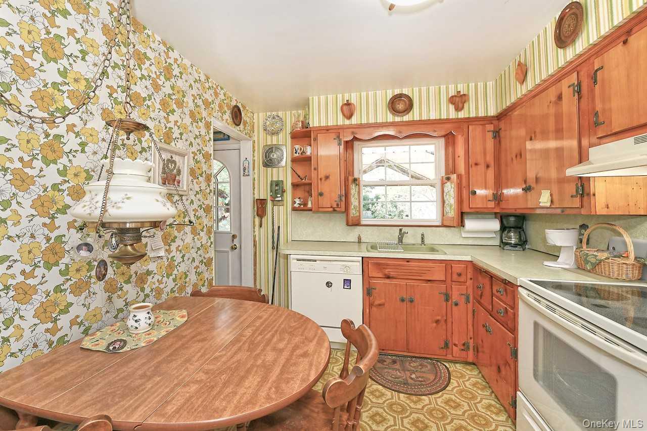 1914 Bergen Street, Bellmore, NY 11710