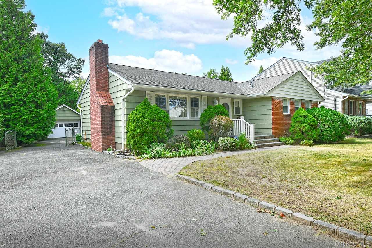 1914 Bergen Street, Bellmore, NY 11710