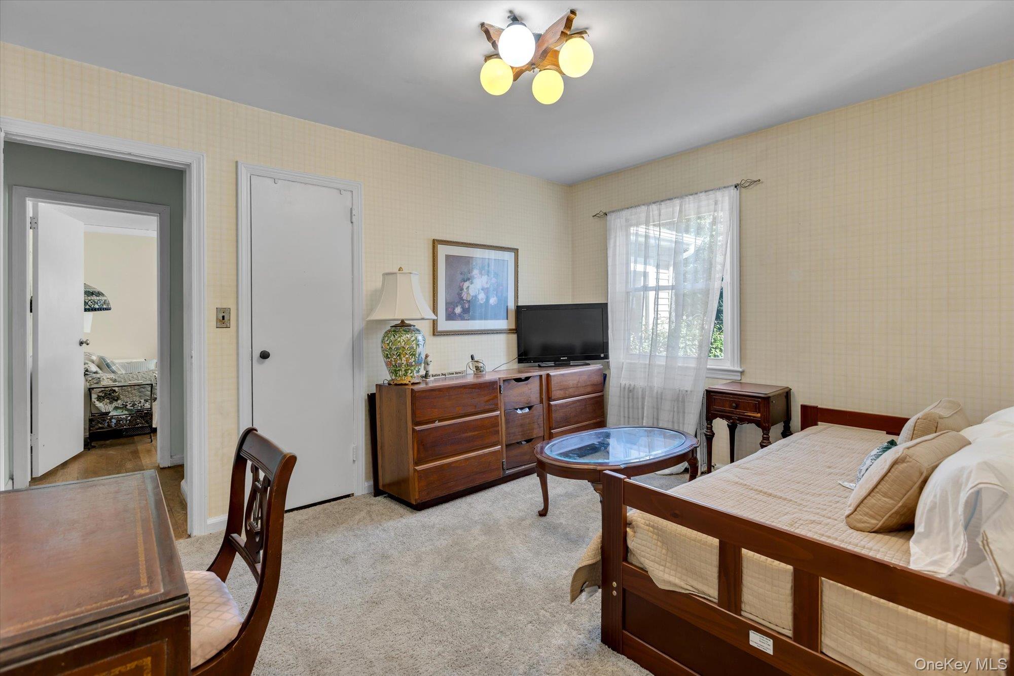 55 Bayside Avenue, Amityville, NY 11701