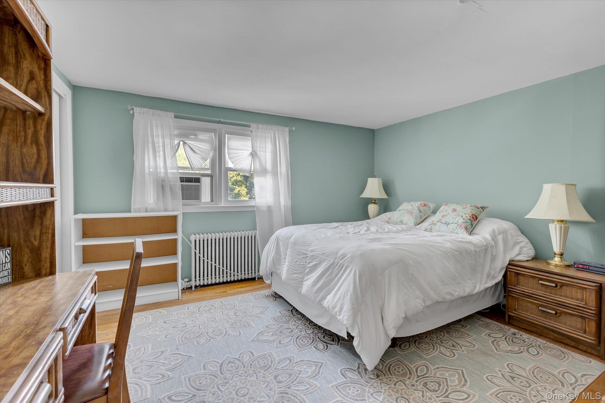 55 Bayside Avenue, Amityville, NY 11701