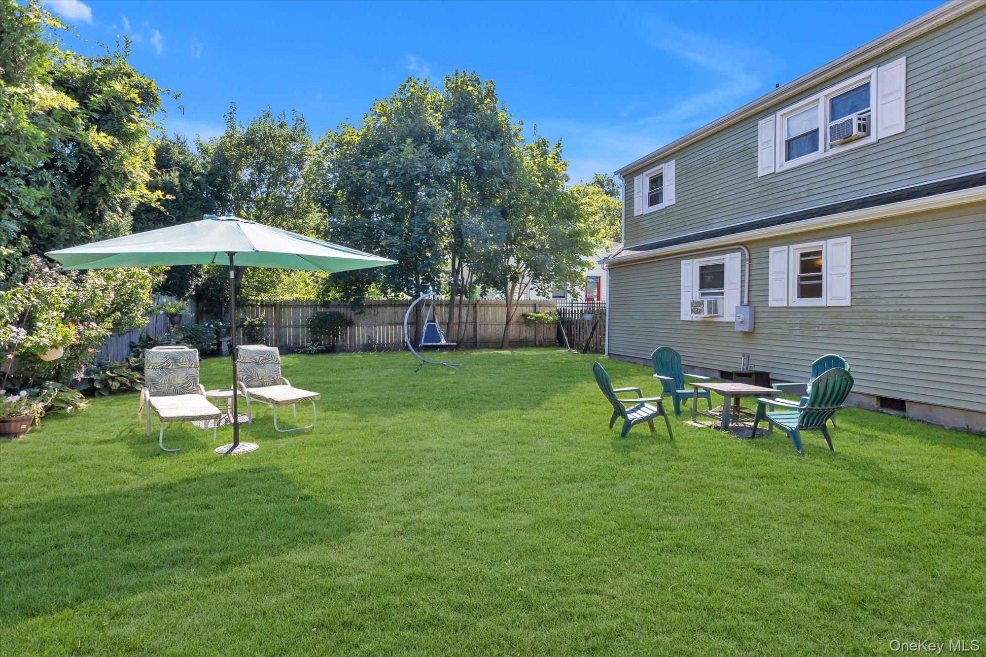 55 Bayside Avenue, Amityville, NY 11701