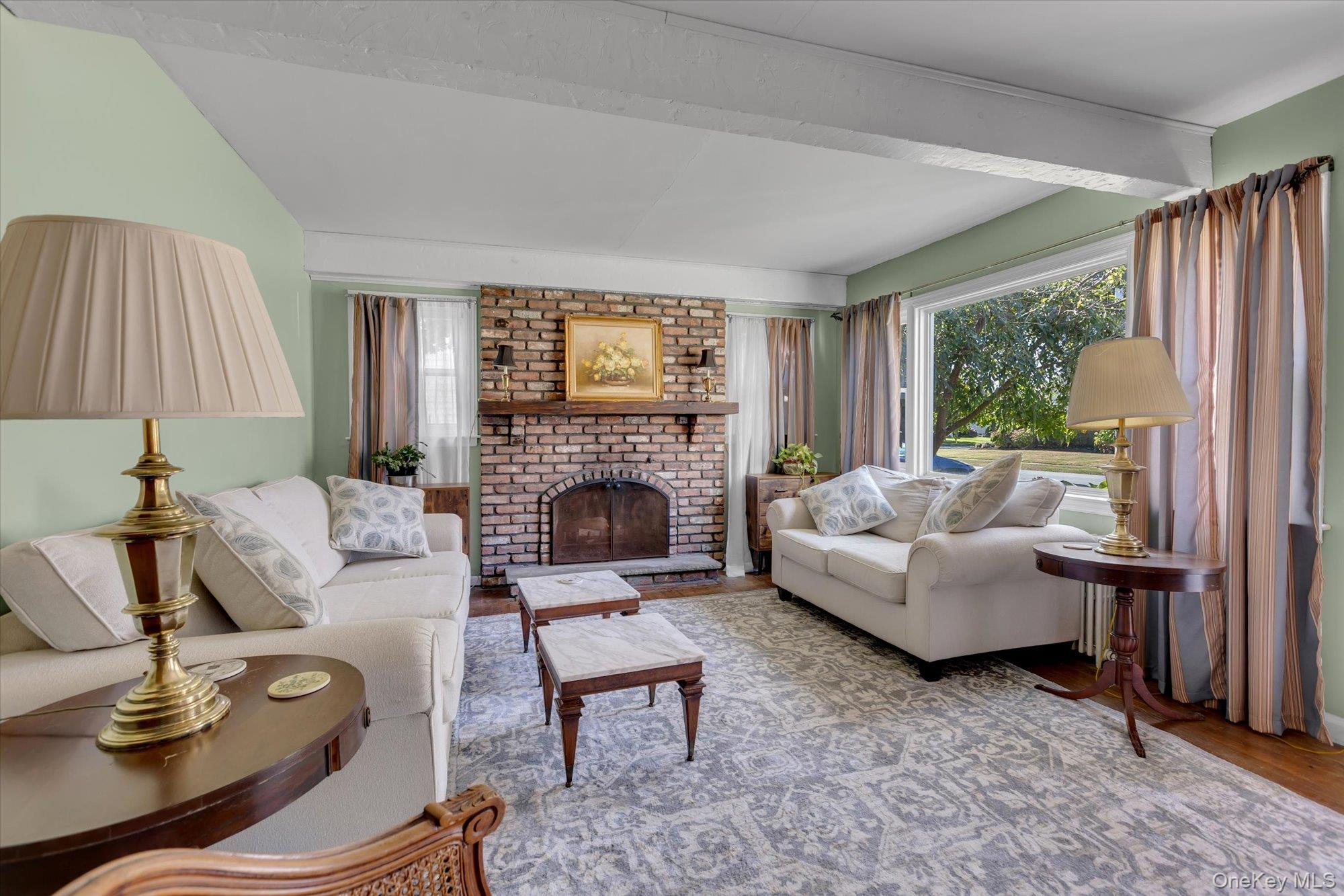 55 Bayside Avenue, Amityville, NY 11701