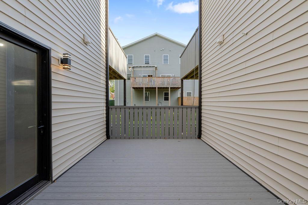 27 Ellish Parkway # 112, Spring Valley, NY 10977