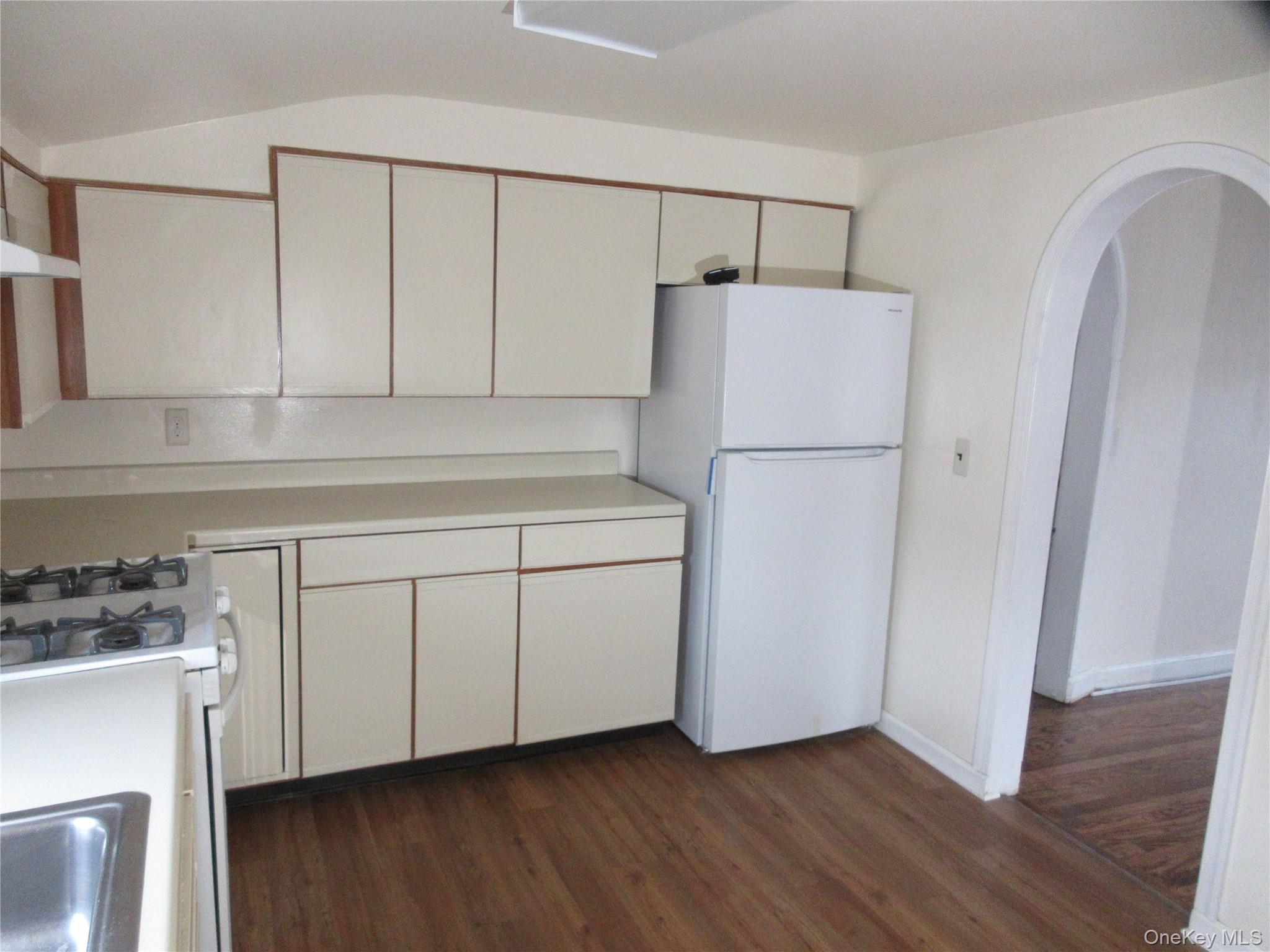 98 Lincoln Avenue E # 2nd Floor, West Harrison, NY 10604