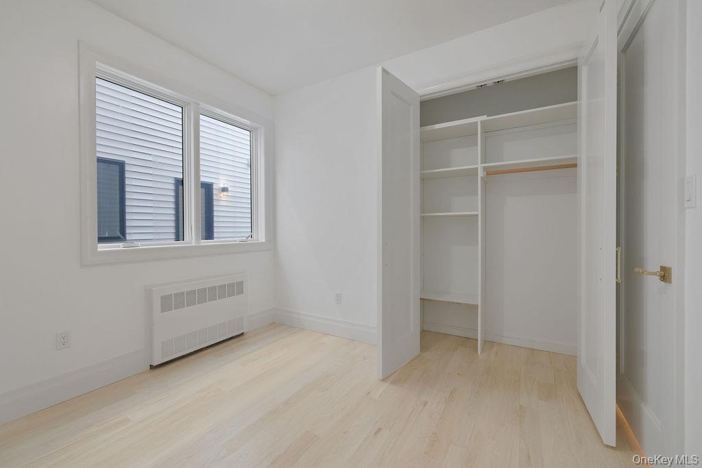 27 Ellish Parkway # 103, Spring Valley, NY 10977