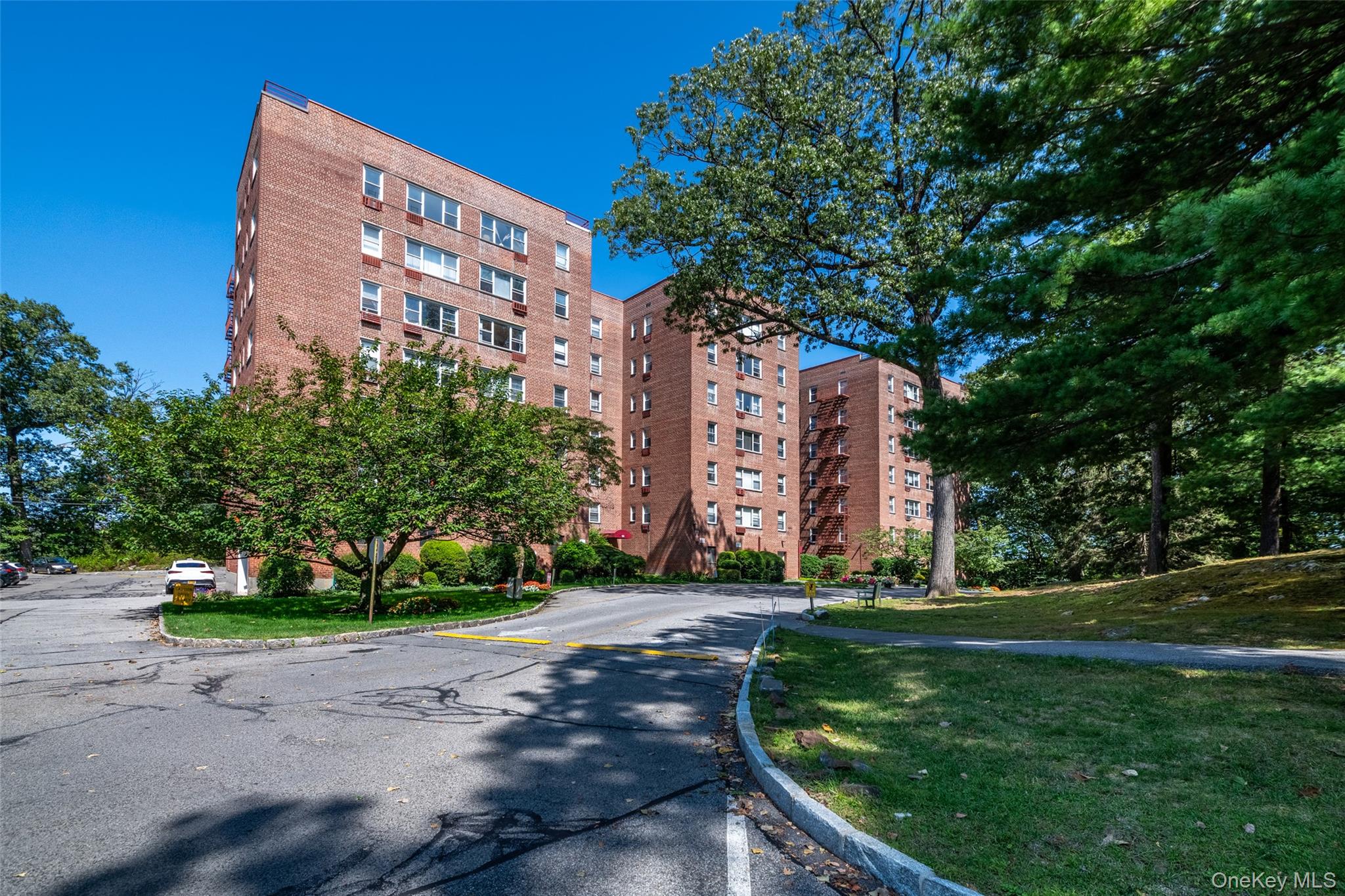 611 Palmer Road # 4Y, Yonkers, NY 10701
