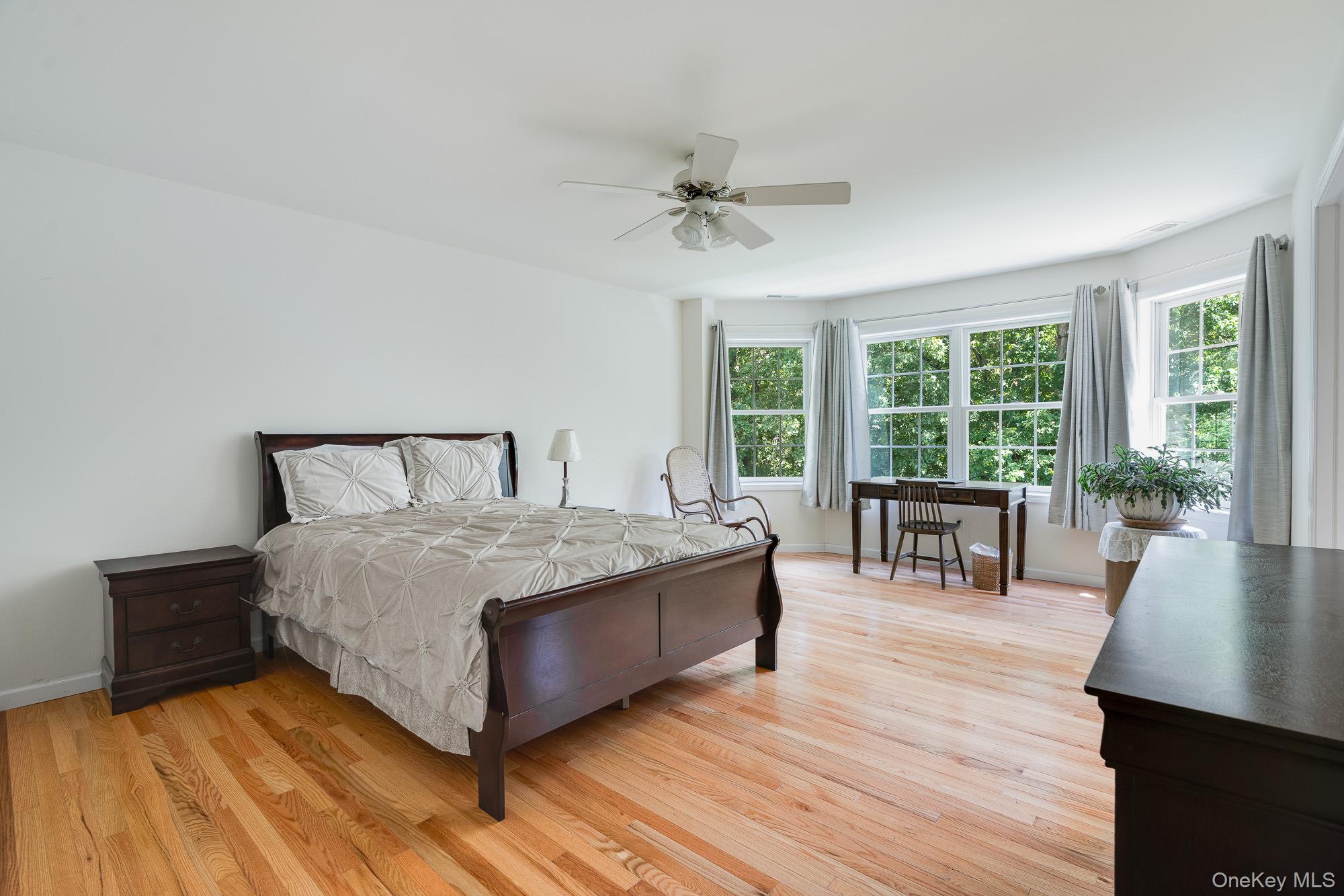 127 Shagbark Lane, Hopewell Junction, NY 12533