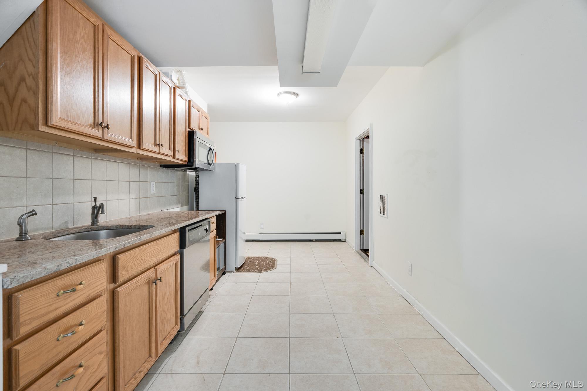 127 Shagbark Lane, Hopewell Junction, NY 12533