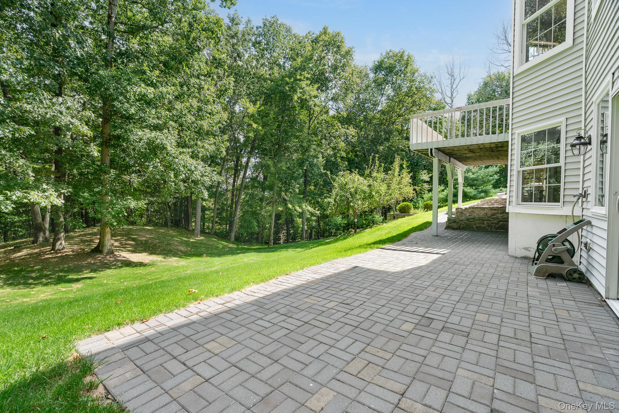 127 Shagbark Lane, Hopewell Junction, NY 12533