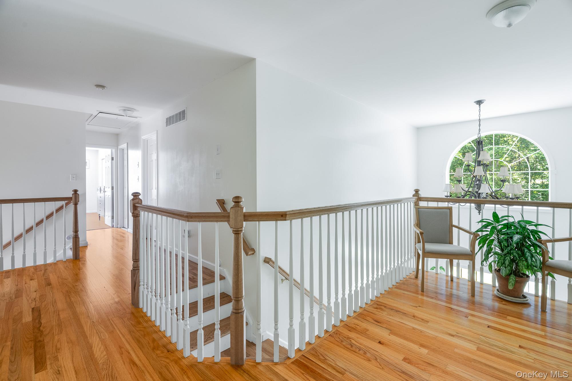 127 Shagbark Lane, Hopewell Junction, NY 12533