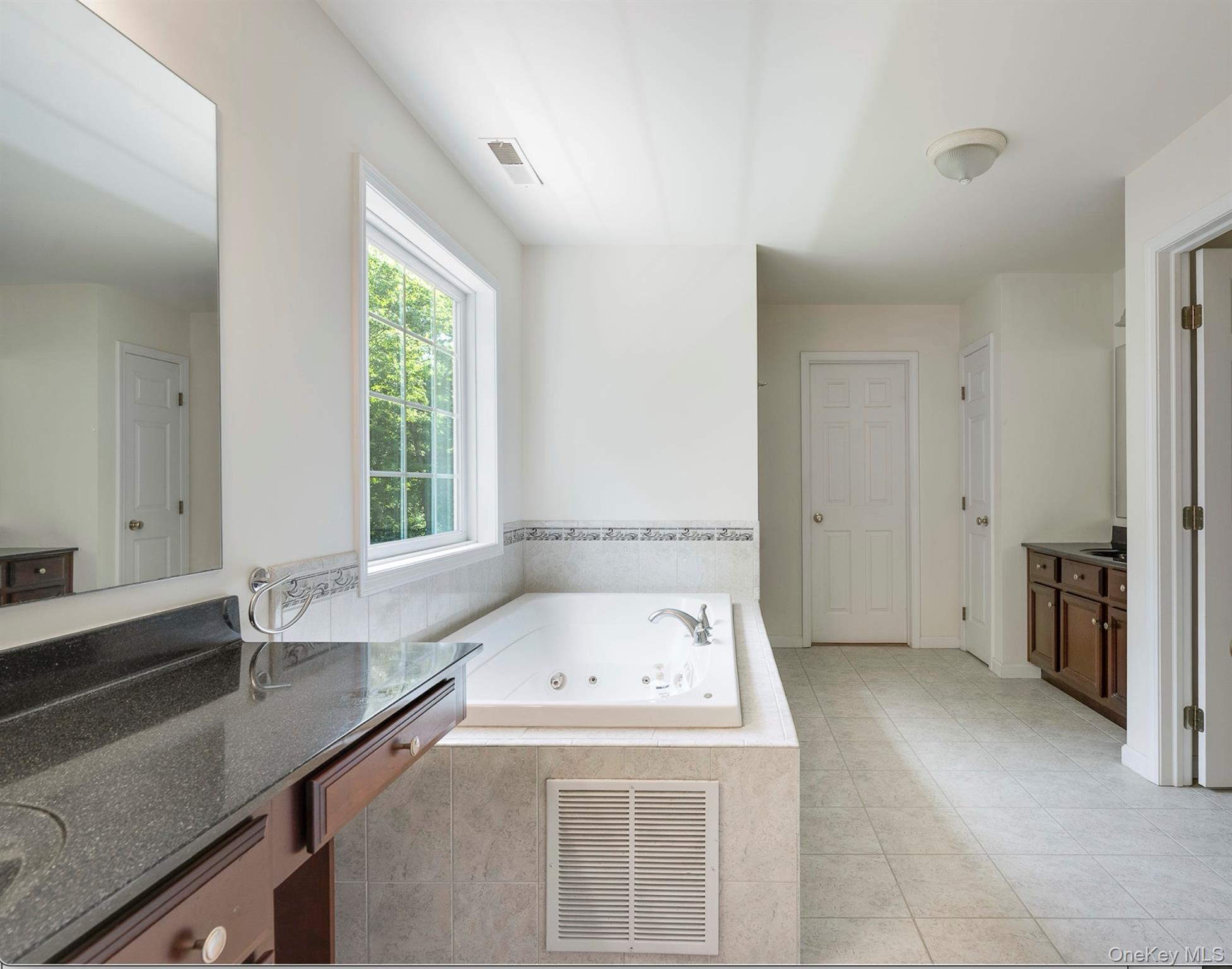 127 Shagbark Lane, Hopewell Junction, NY 12533