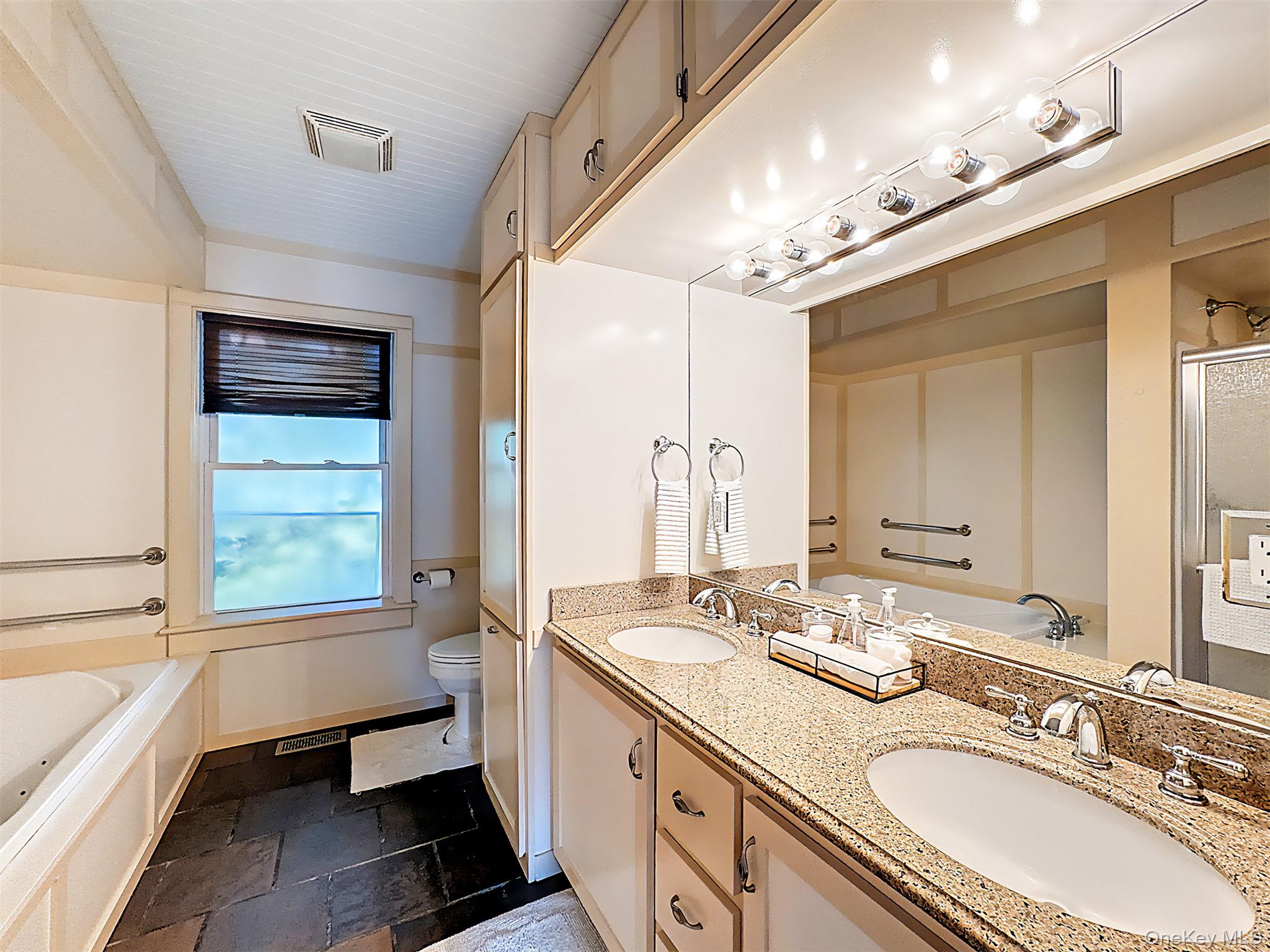 15 Deans Way, Neversink, NY 12765