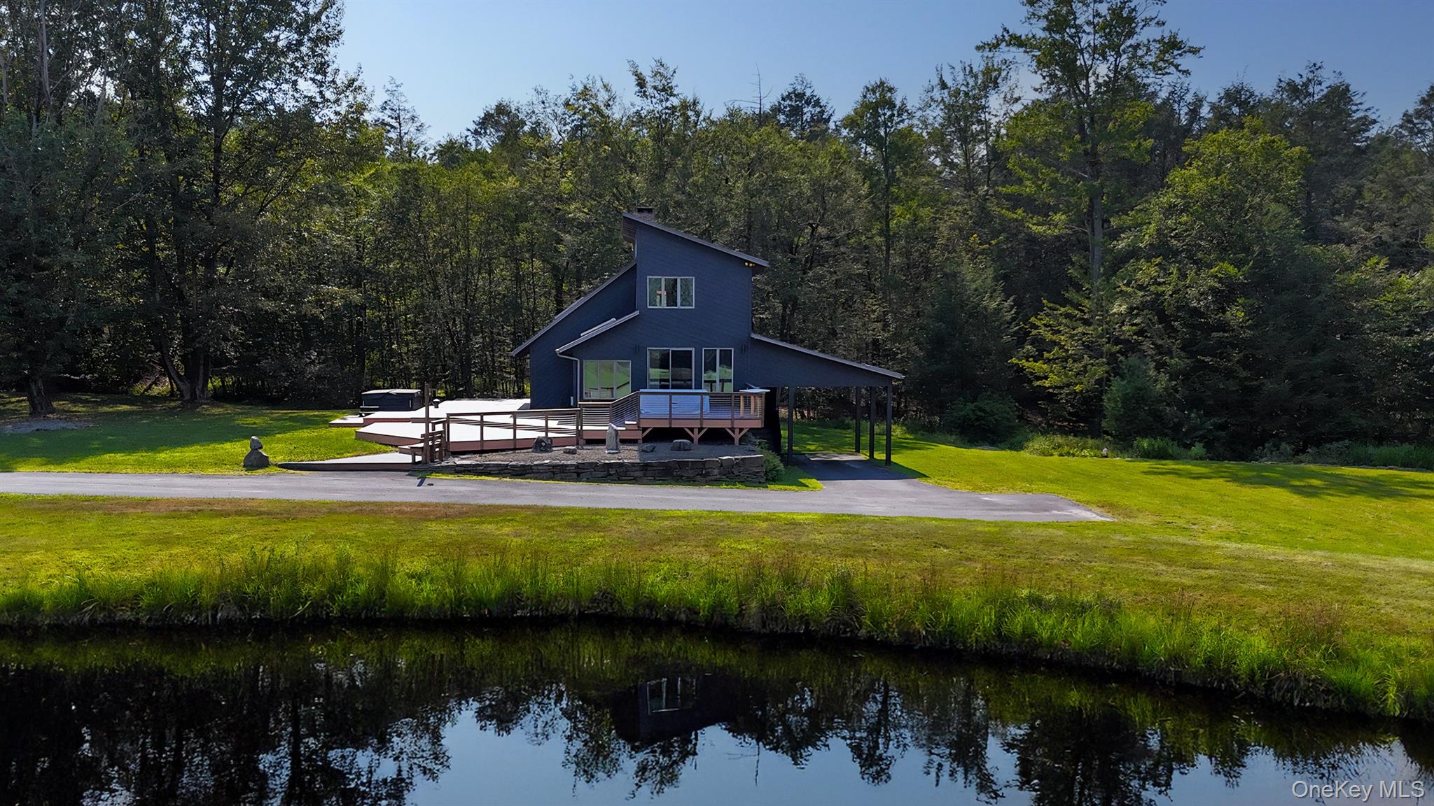 15 Deans Way, Neversink, NY 12765