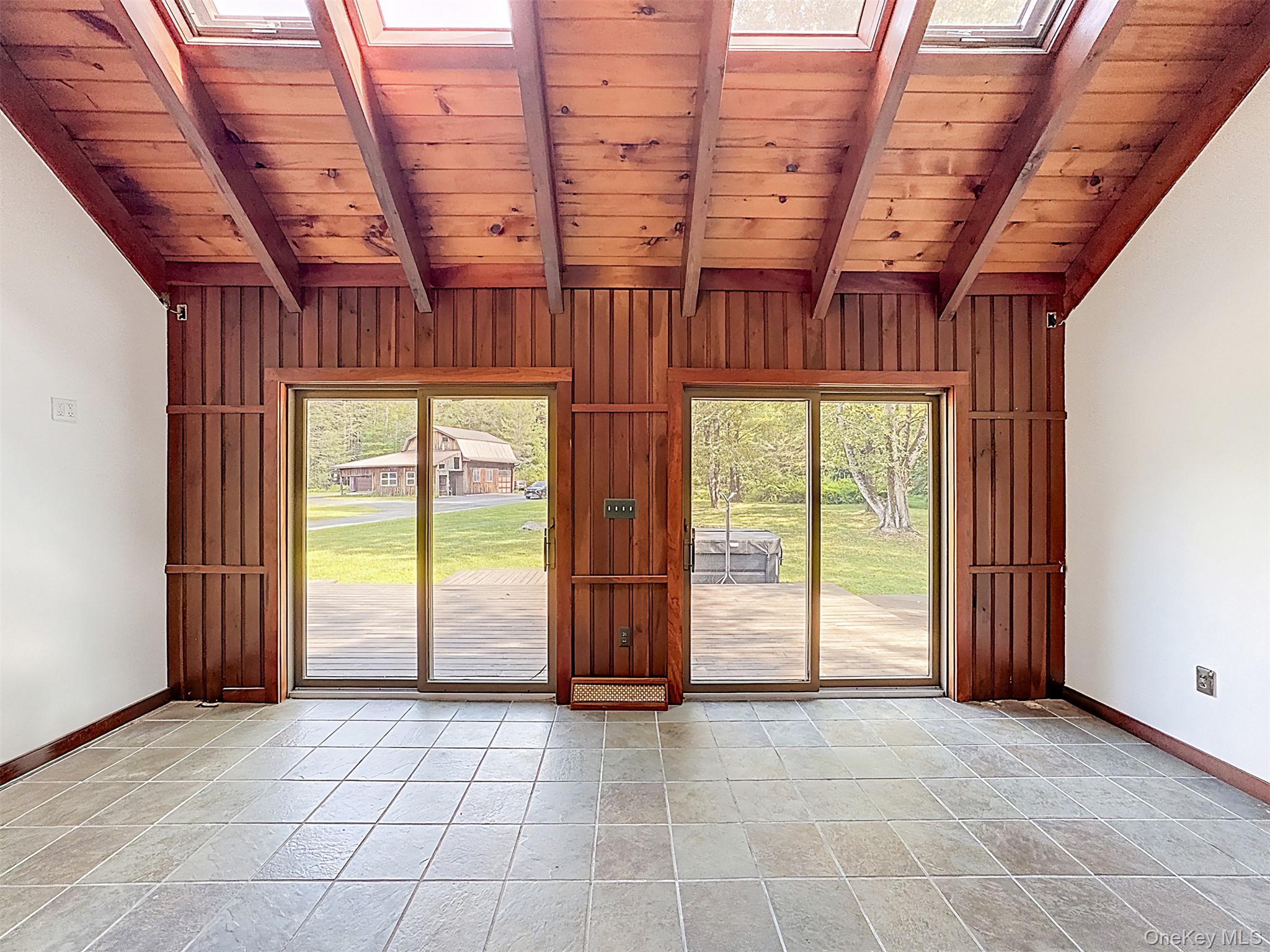 15 Deans Way, Neversink, NY 12765