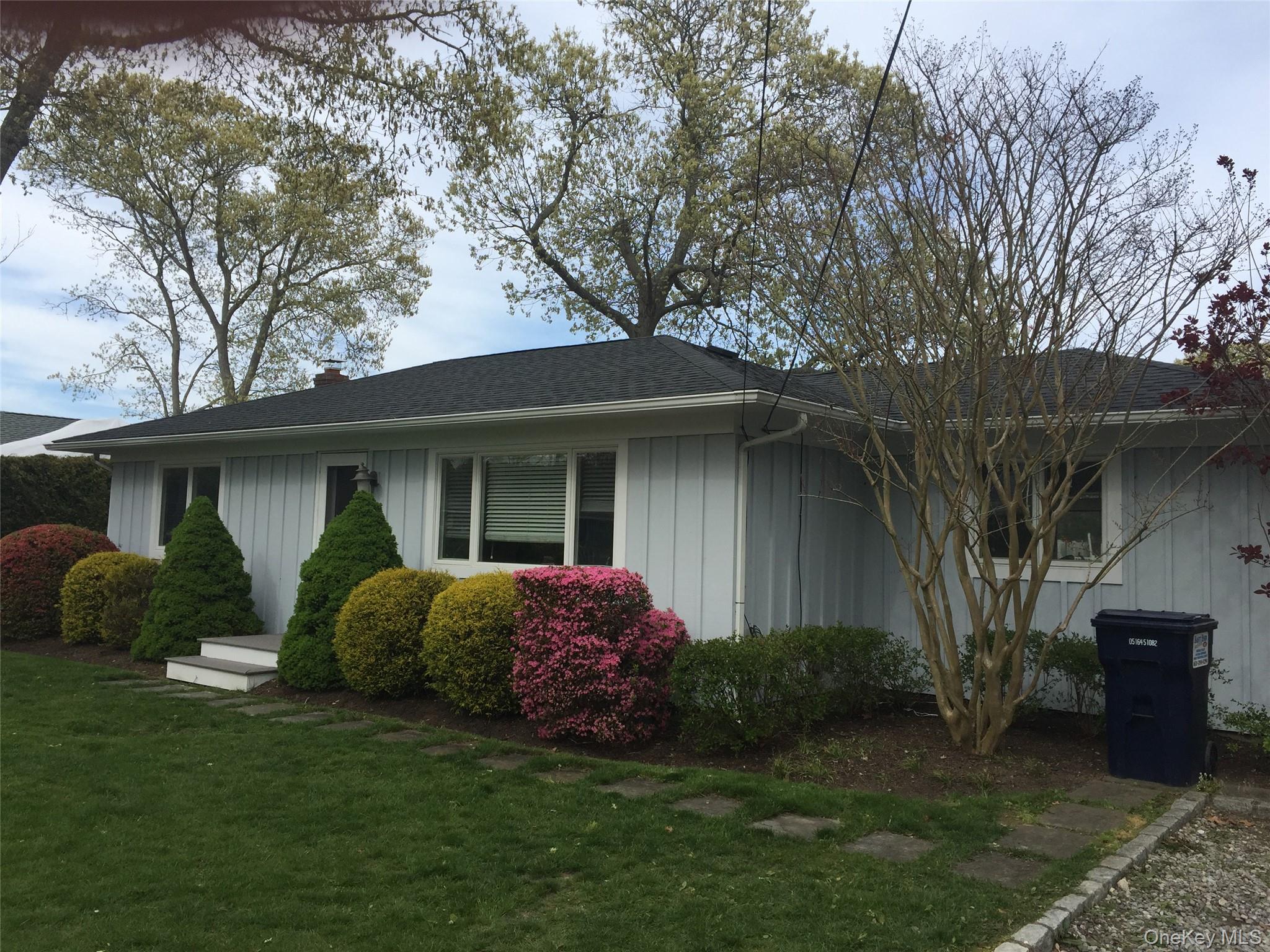 477 Montauk Hwy false Road, East Quogue, NY 11942-4905