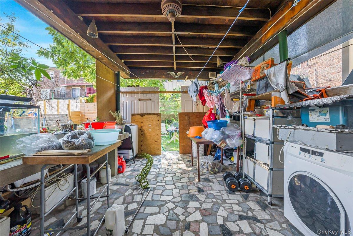 4634 Carpenter Avenue, Bronx, NY 10470