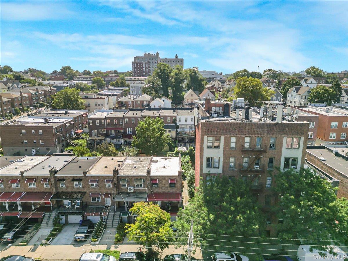 4634 Carpenter Avenue, Bronx, NY 10470