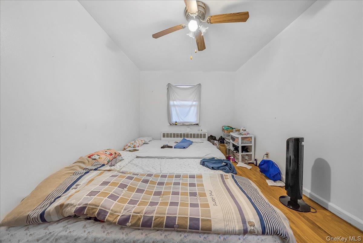 4634 Carpenter Avenue, Bronx, NY 10470